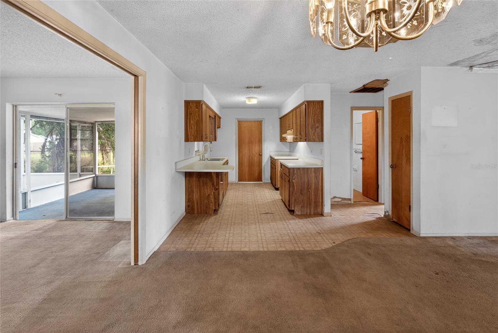 7252 LANDOVER DR, ZEPHYRHILLS, FL, 33540