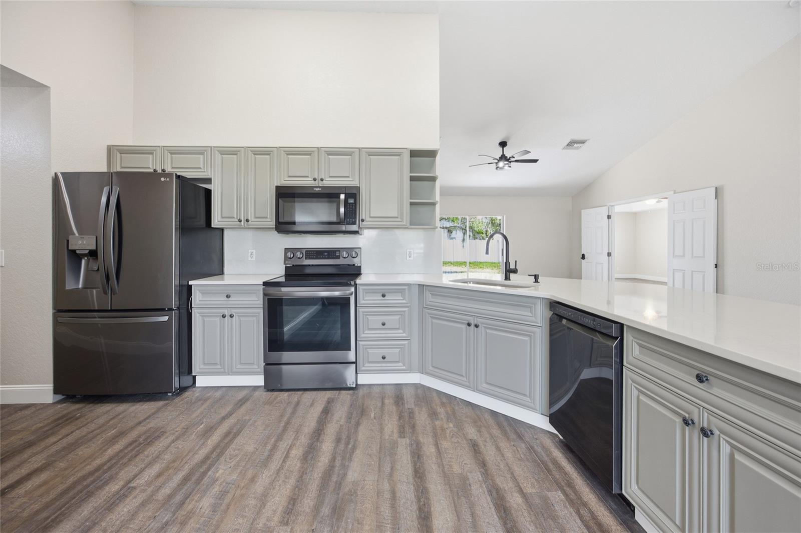 10058 SE 105TH PL, BELLEVIEW, FL, 34420