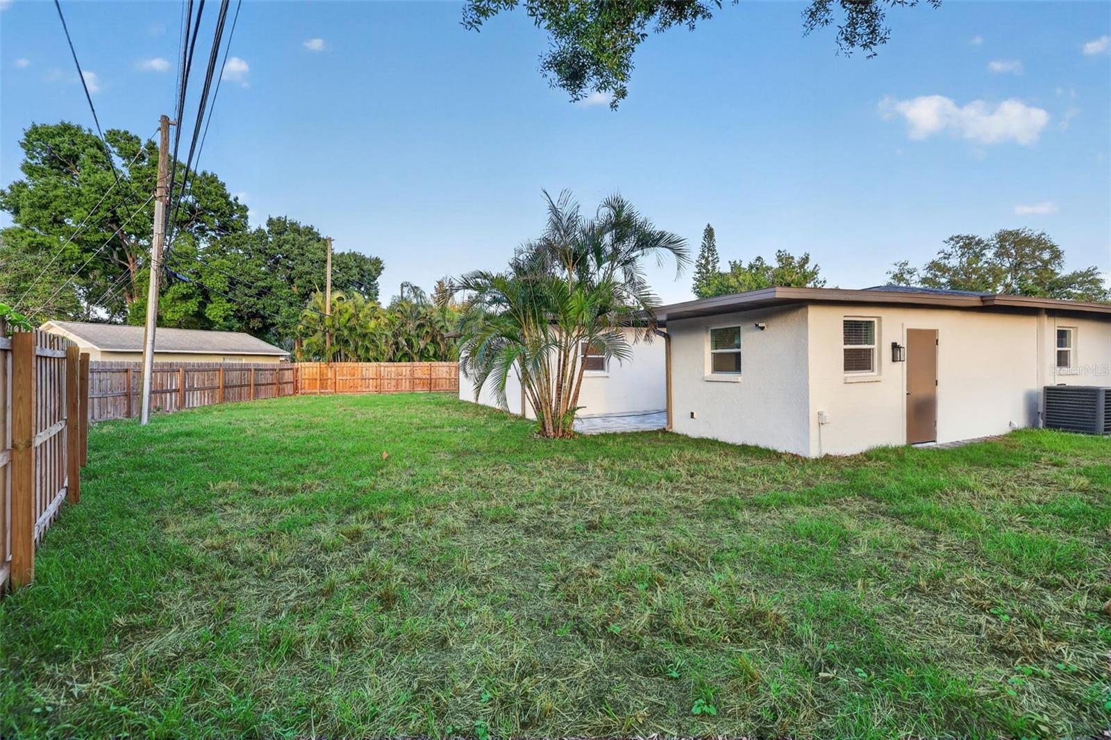 5518 PINE CIR NE, ST PETERSBURG, FL, 33703