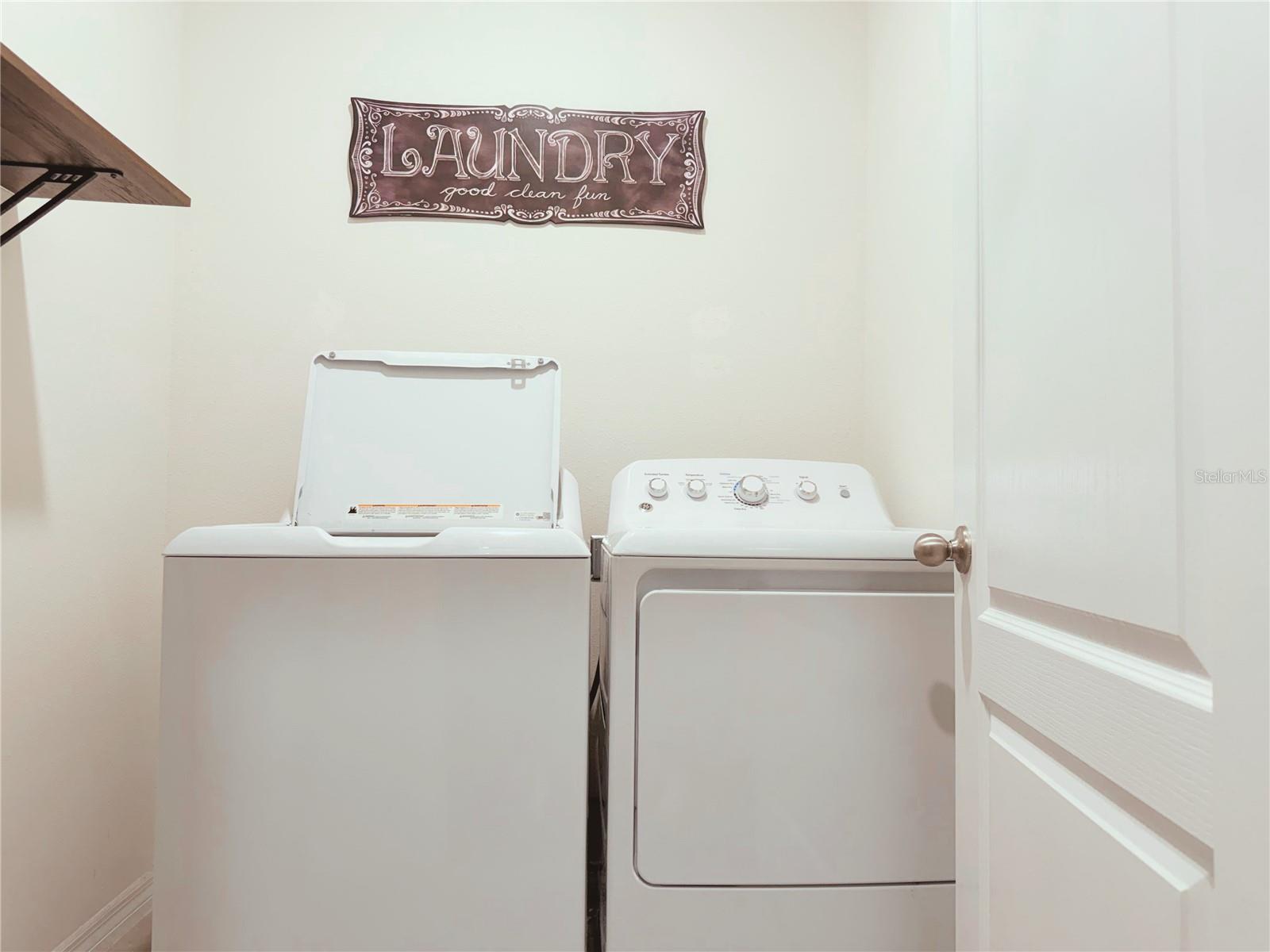 910 SUN BURST RD, WINTER HAVEN, FL, 33880