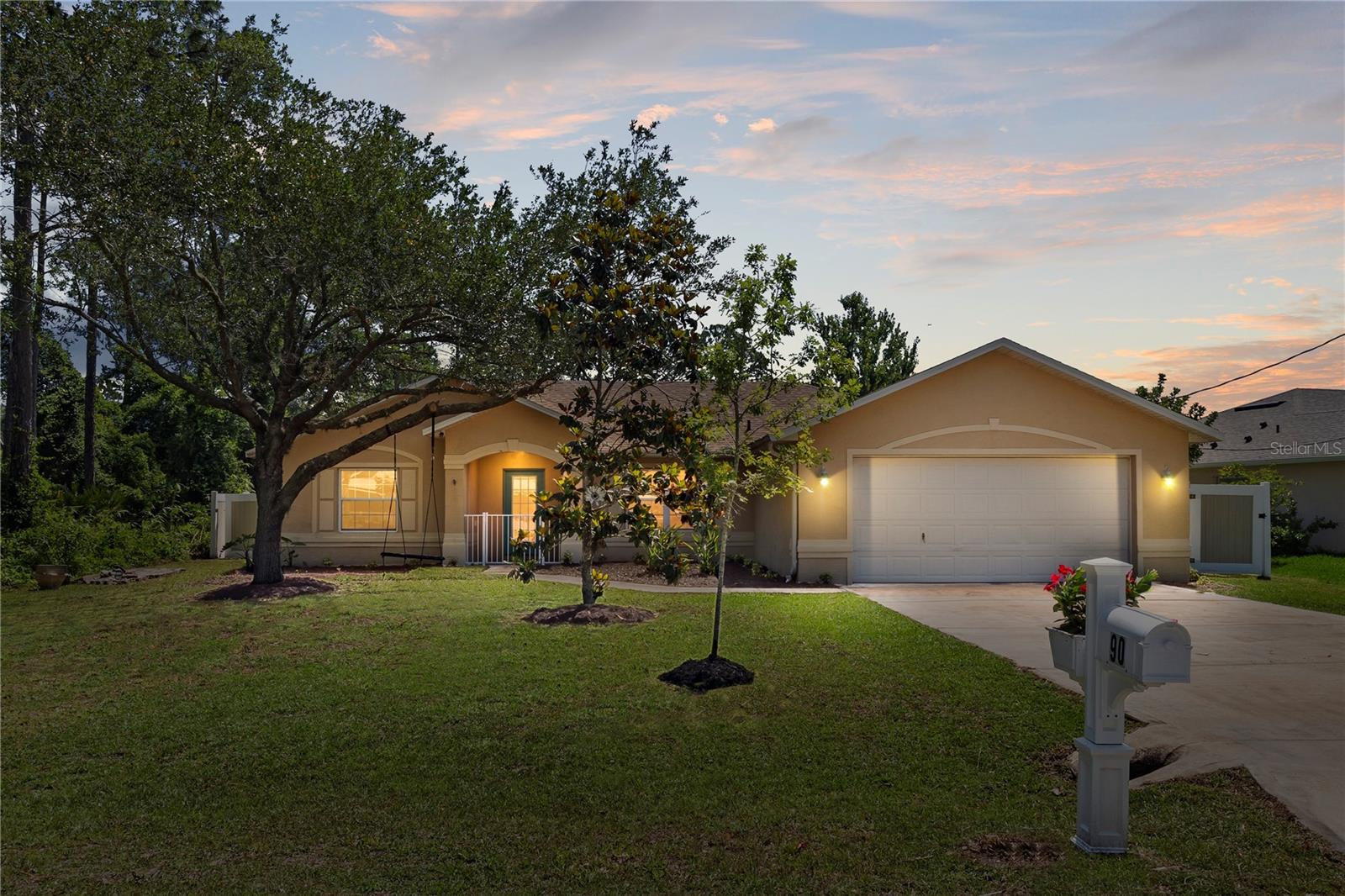 90 UNIVERSIAL TRL, PALM COAST, FL, 32164