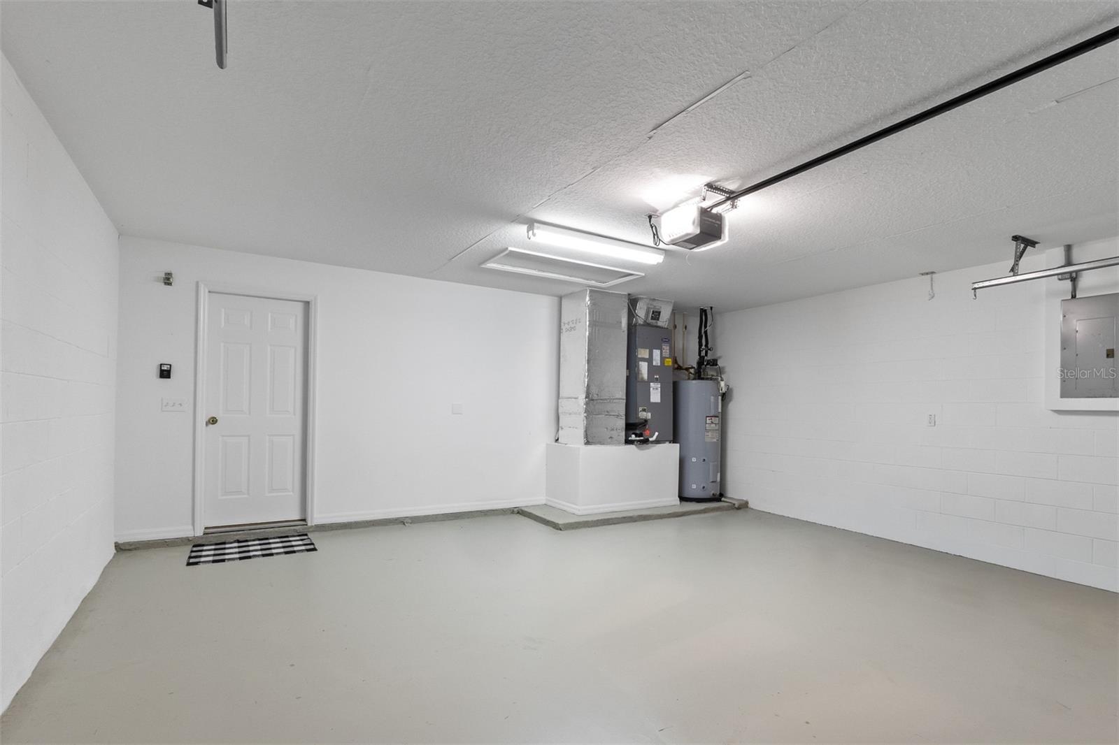 90 UNIVERSIAL TRL, PALM COAST, FL, 32164
