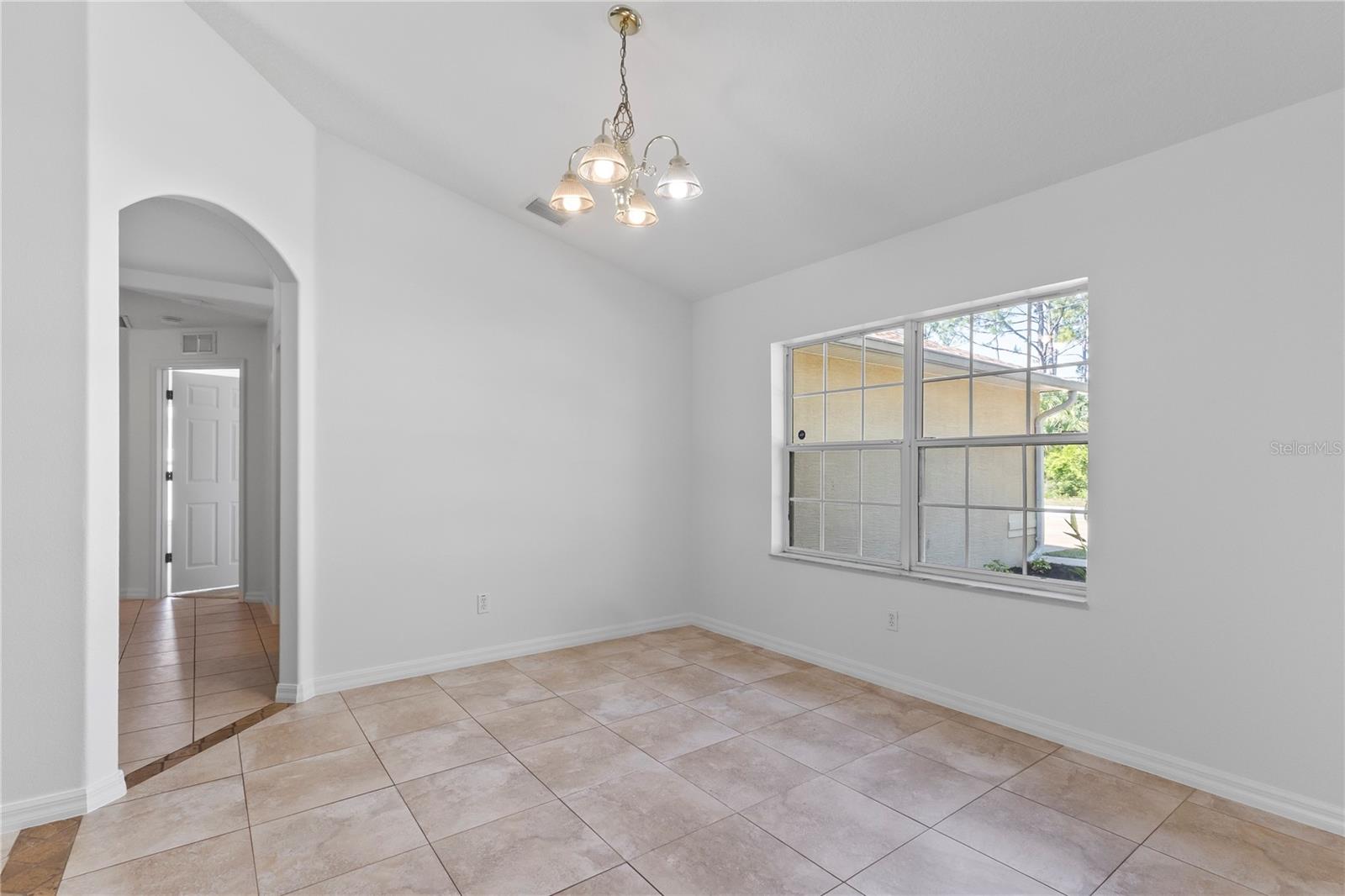 90 UNIVERSIAL TRL, PALM COAST, FL, 32164
