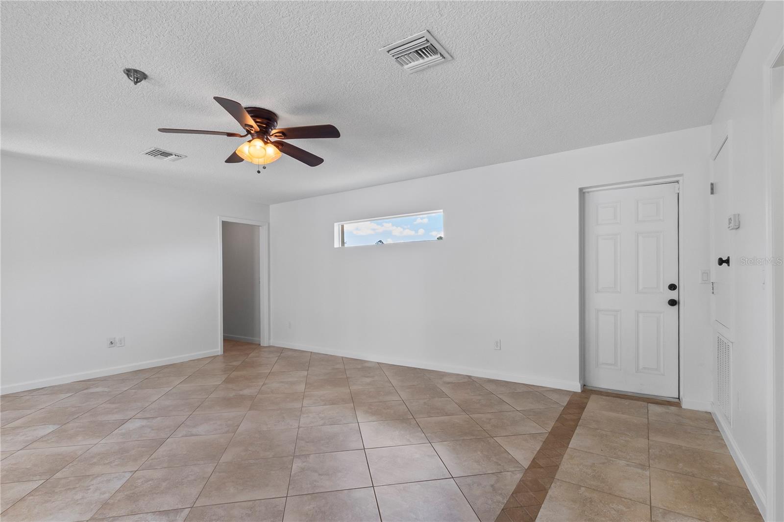 90 UNIVERSIAL TRL, PALM COAST, FL, 32164