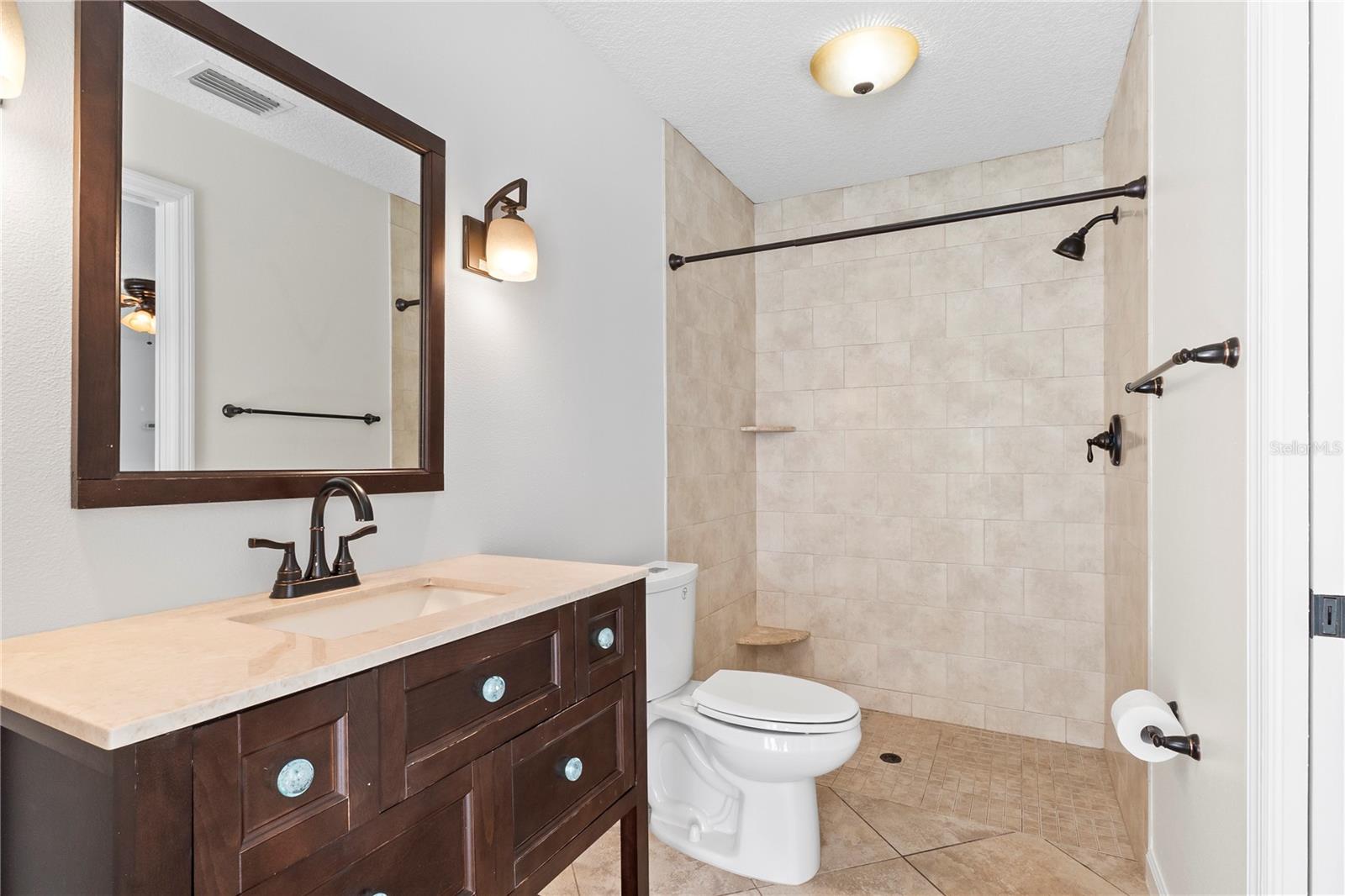 90 UNIVERSIAL TRL, PALM COAST, FL, 32164