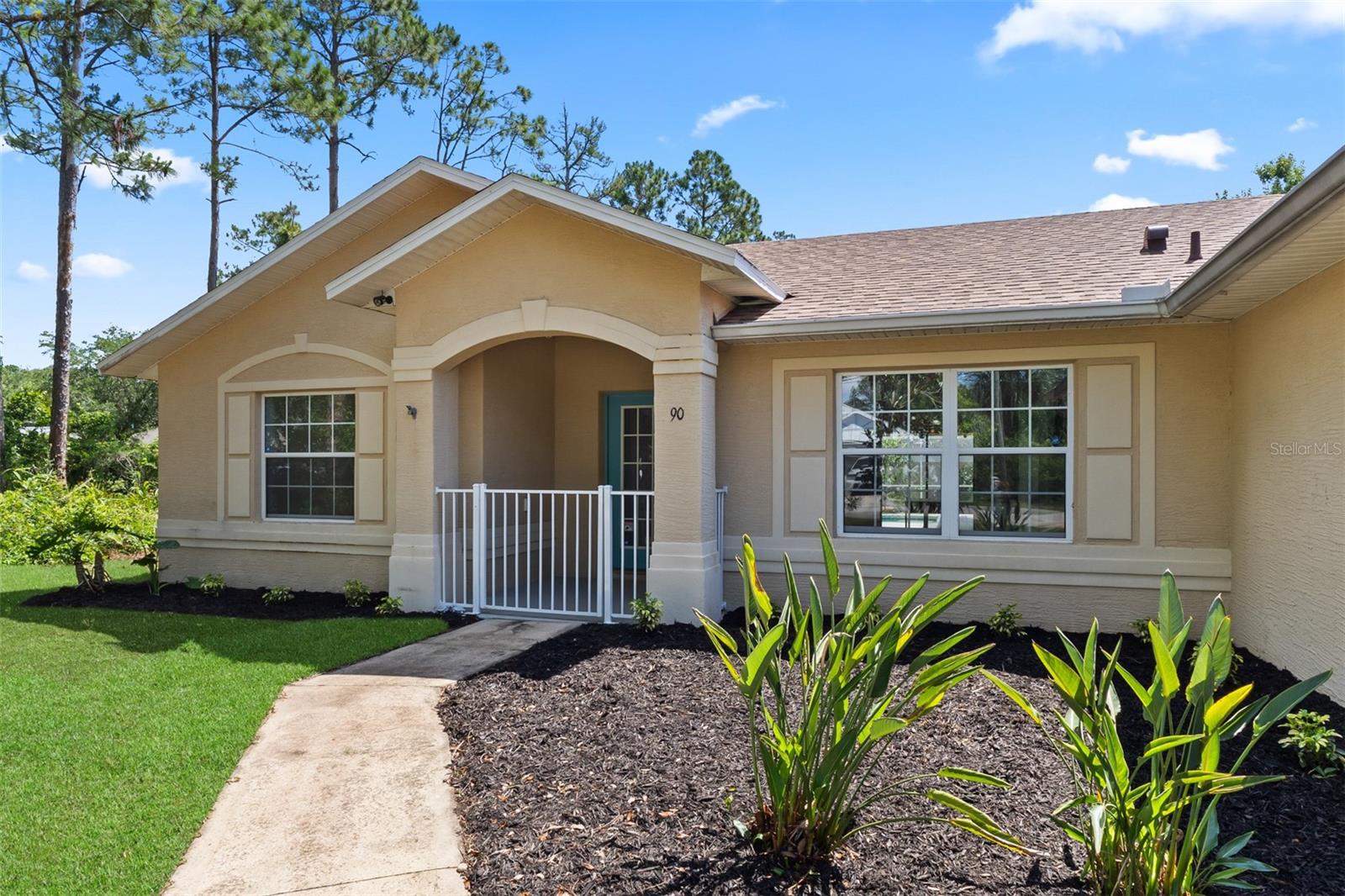 90 UNIVERSIAL TRL, PALM COAST, FL, 32164