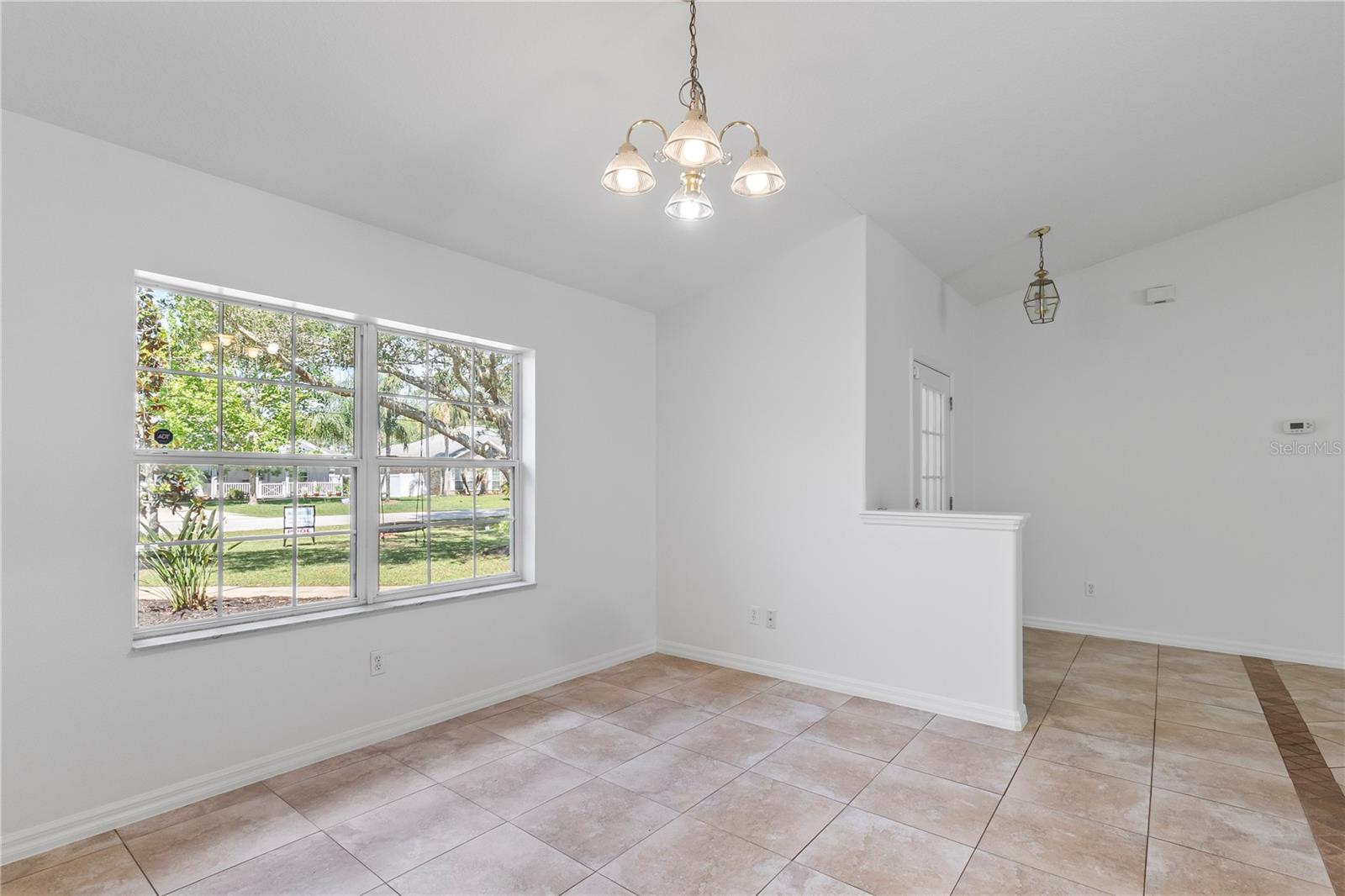 90 UNIVERSIAL TRL, PALM COAST, FL, 32164