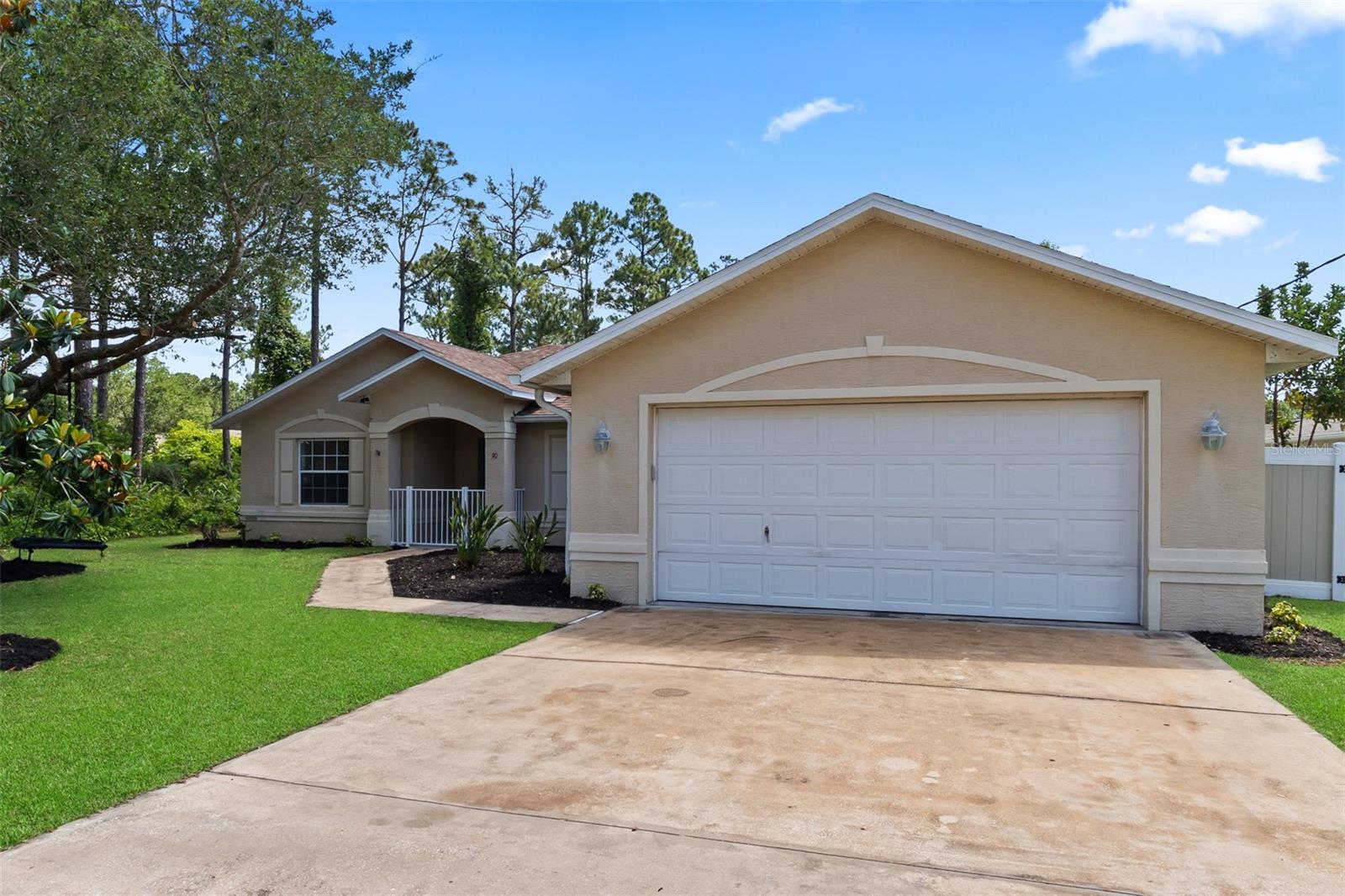 90 UNIVERSIAL TRL, PALM COAST, FL, 32164