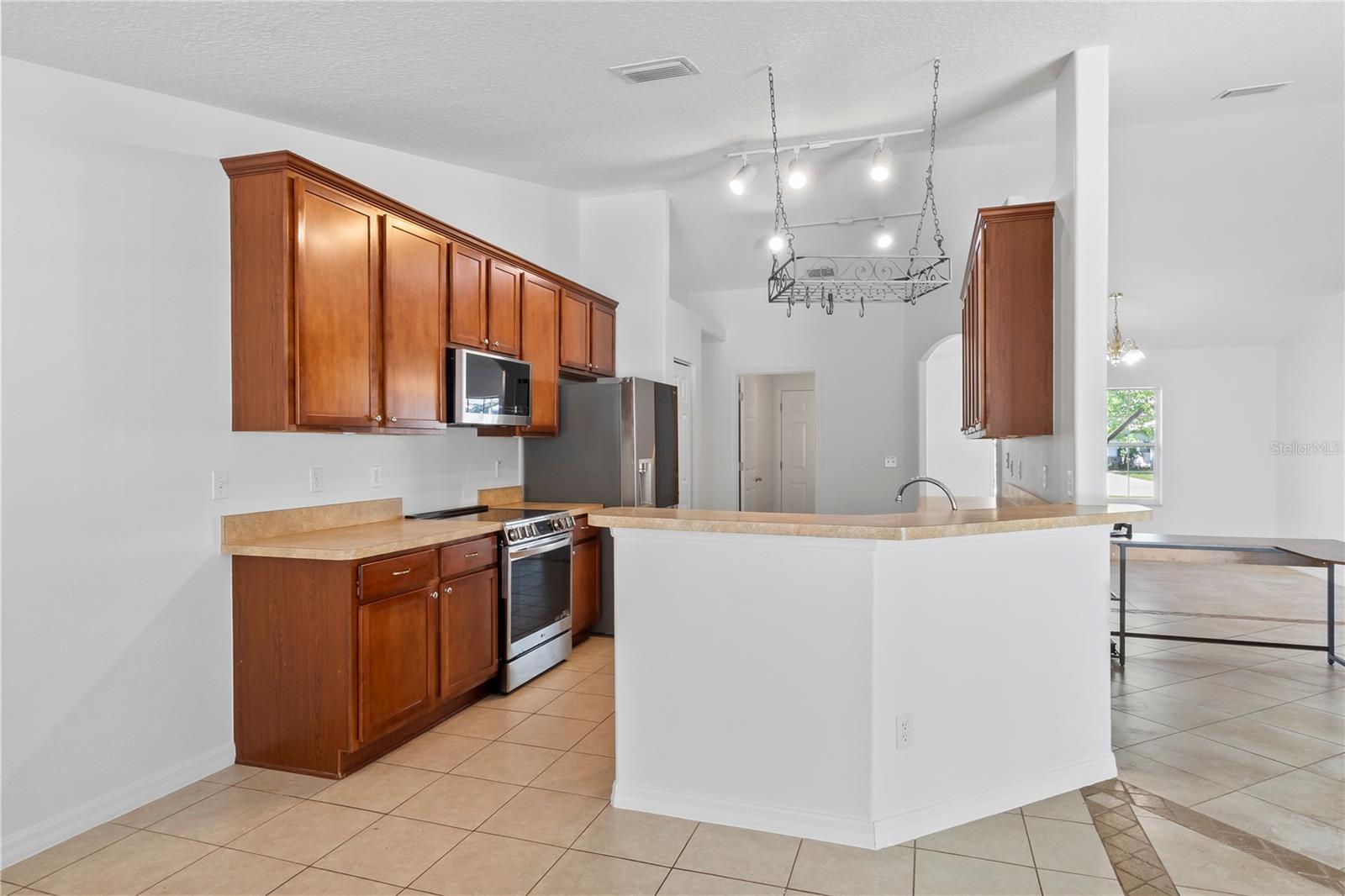 90 UNIVERSIAL TRL, PALM COAST, FL, 32164