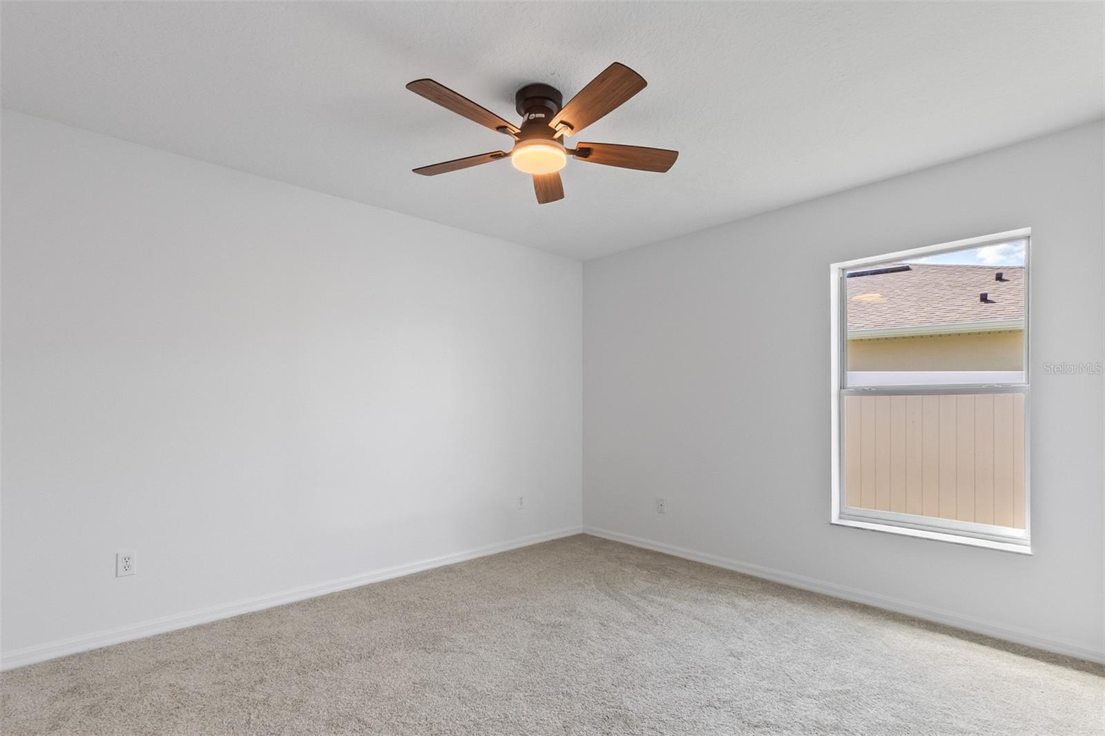 90 UNIVERSIAL TRL, PALM COAST, FL, 32164