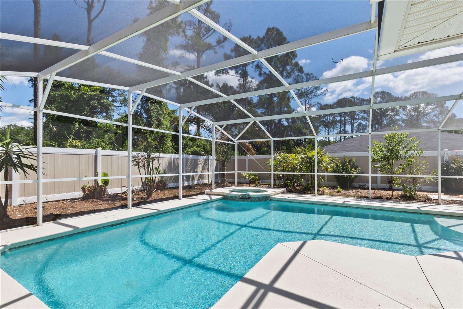 90 UNIVERSIAL TRL, PALM COAST, FL, 32164