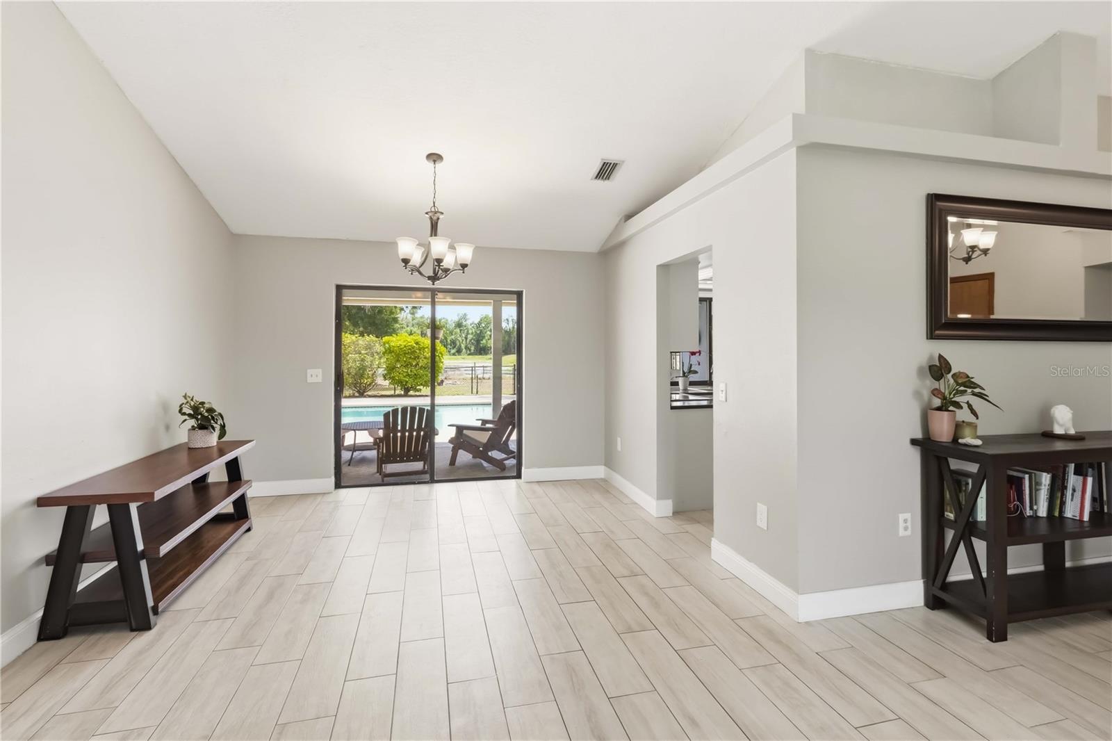 5160 DRANE FIELD RD, LAKELAND, FL, 33811