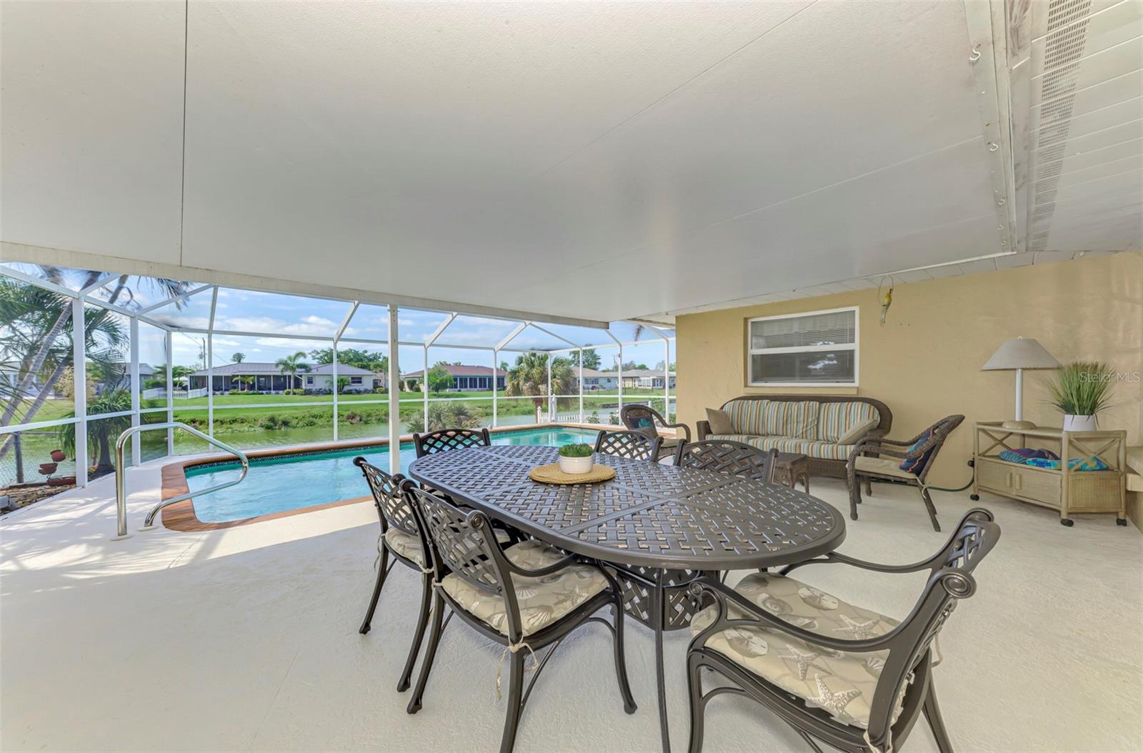 1290 LAKESIDE DR, VENICE, FL, 34293