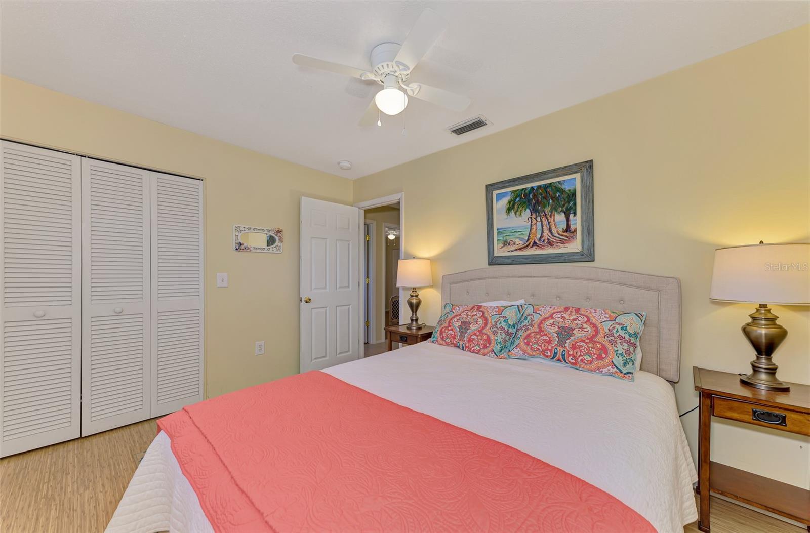 1290 LAKESIDE DR, VENICE, FL, 34293