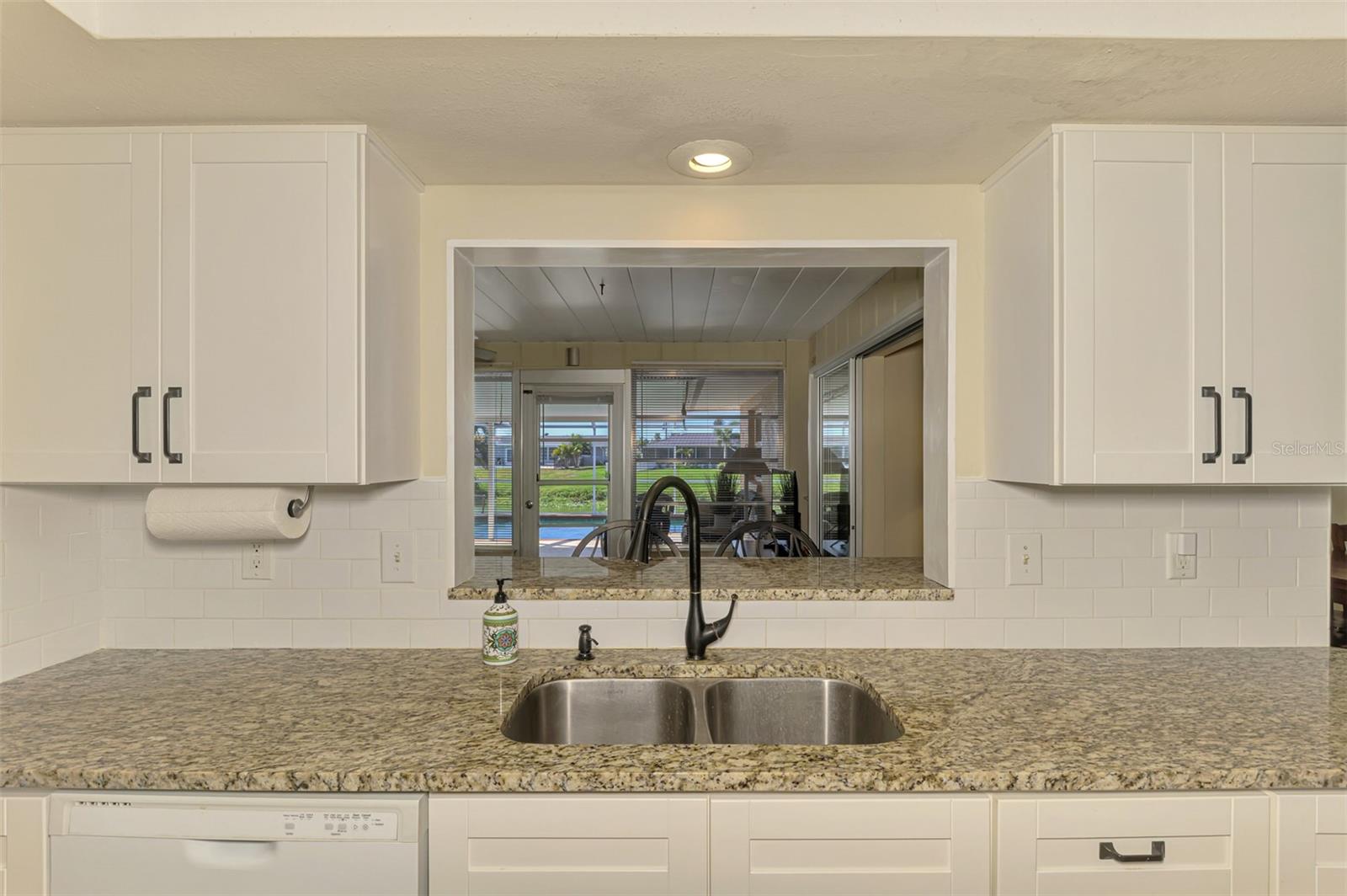 1290 LAKESIDE DR, VENICE, FL, 34293