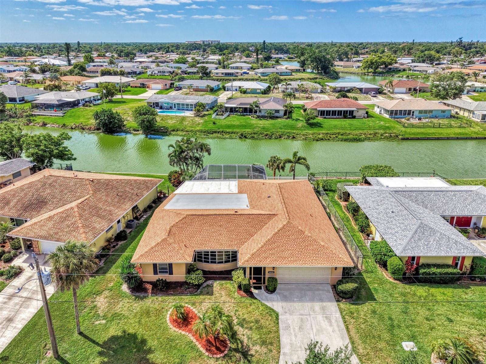 1290 LAKESIDE DR, VENICE, FL, 34293