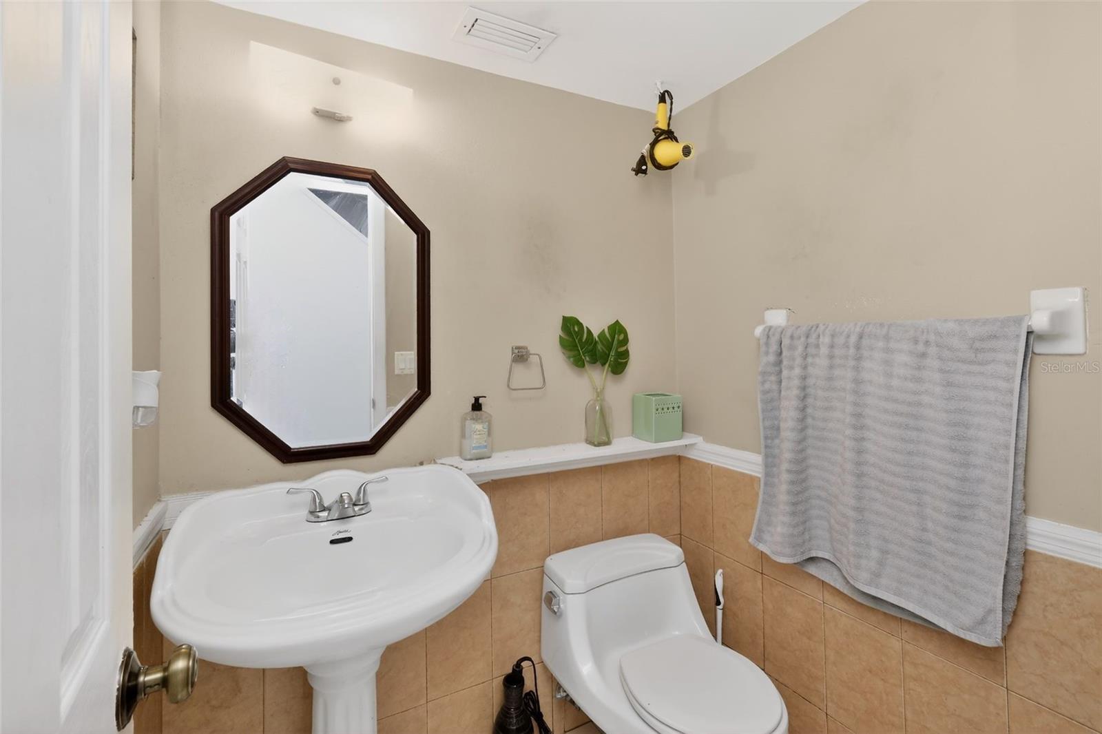 7614 PALMBROOK DR, TAMPA, FL, 33615