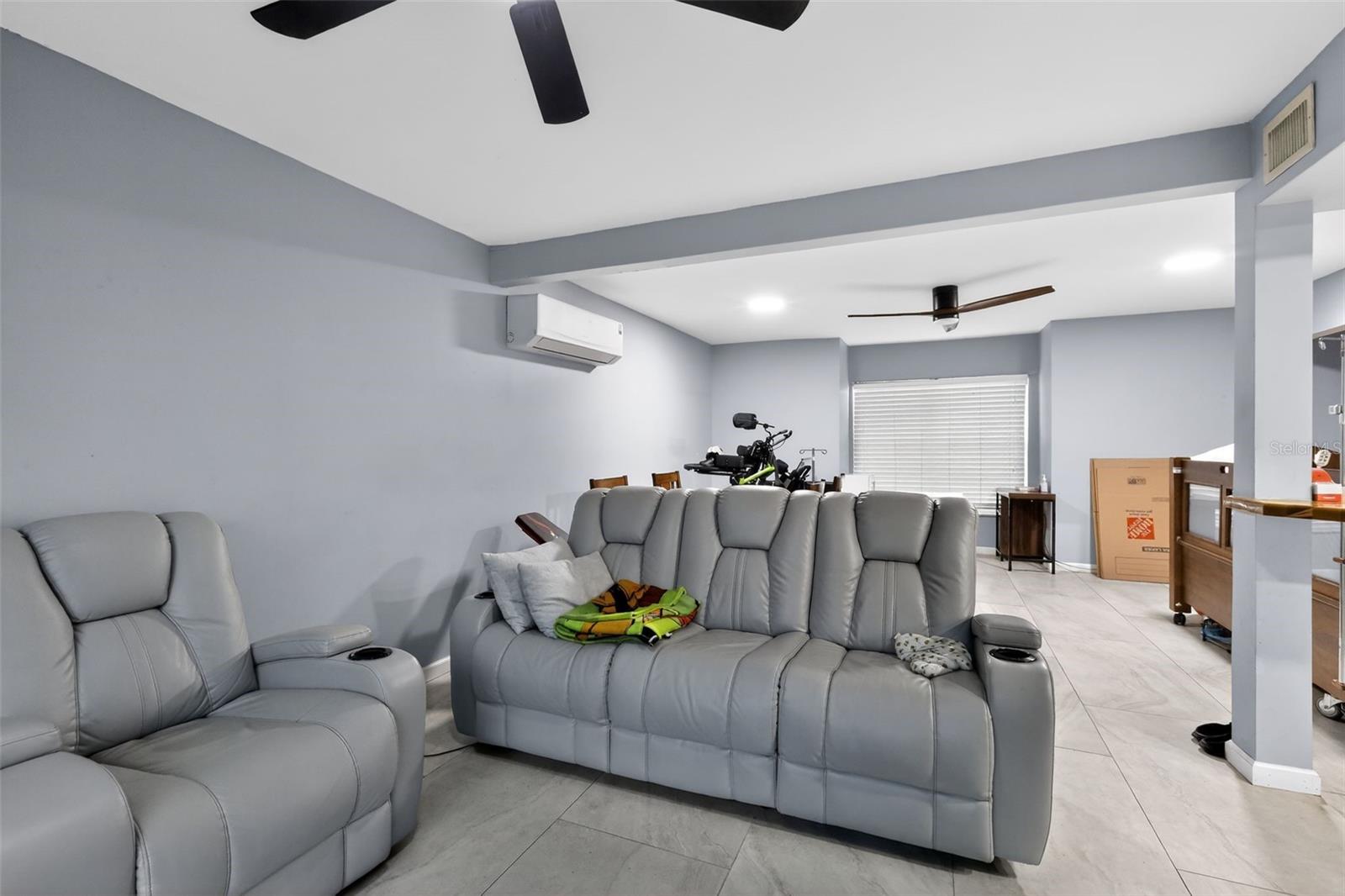 7614 PALMBROOK DR, TAMPA, FL, 33615