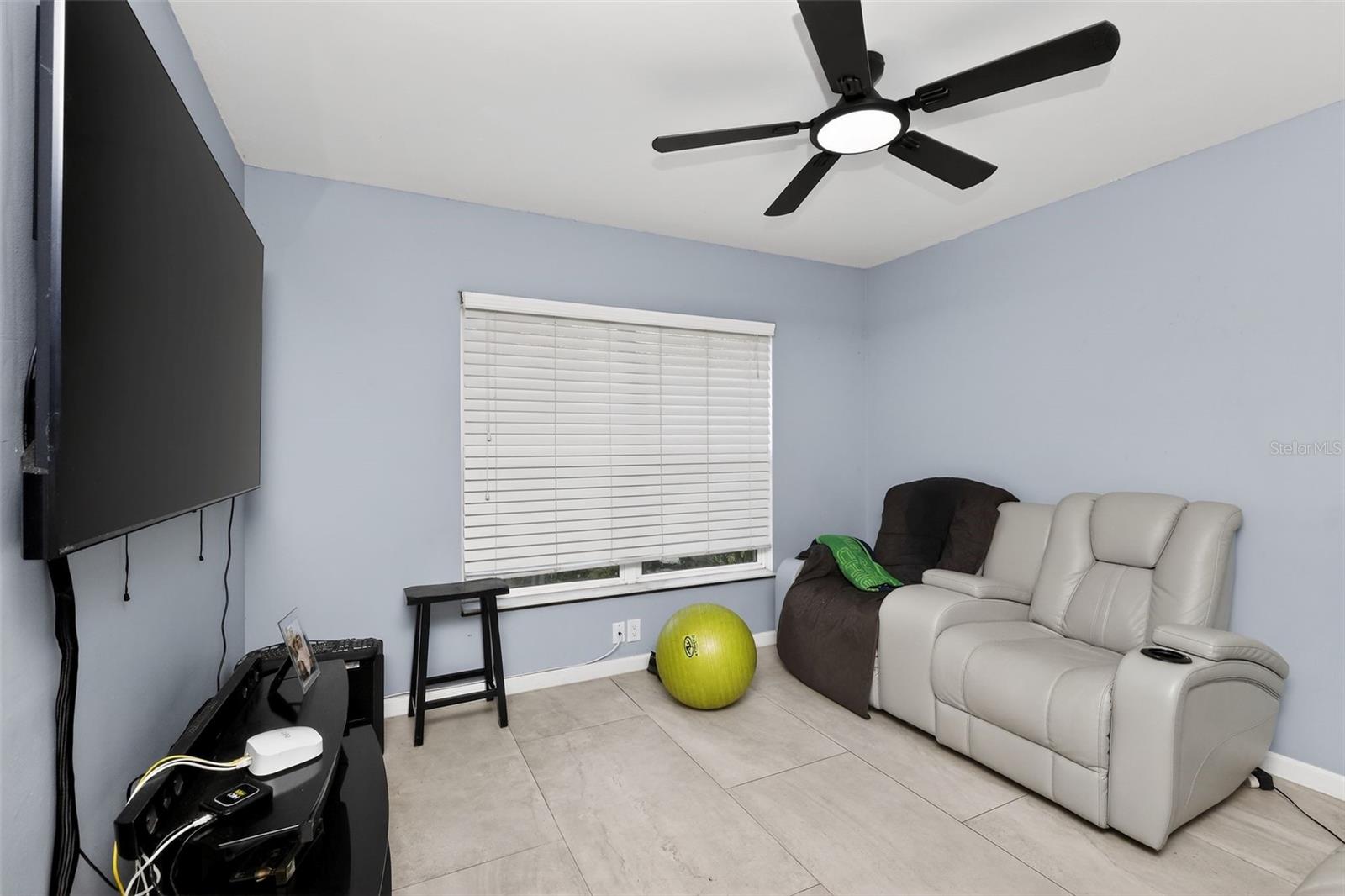 7614 PALMBROOK DR, TAMPA, FL, 33615