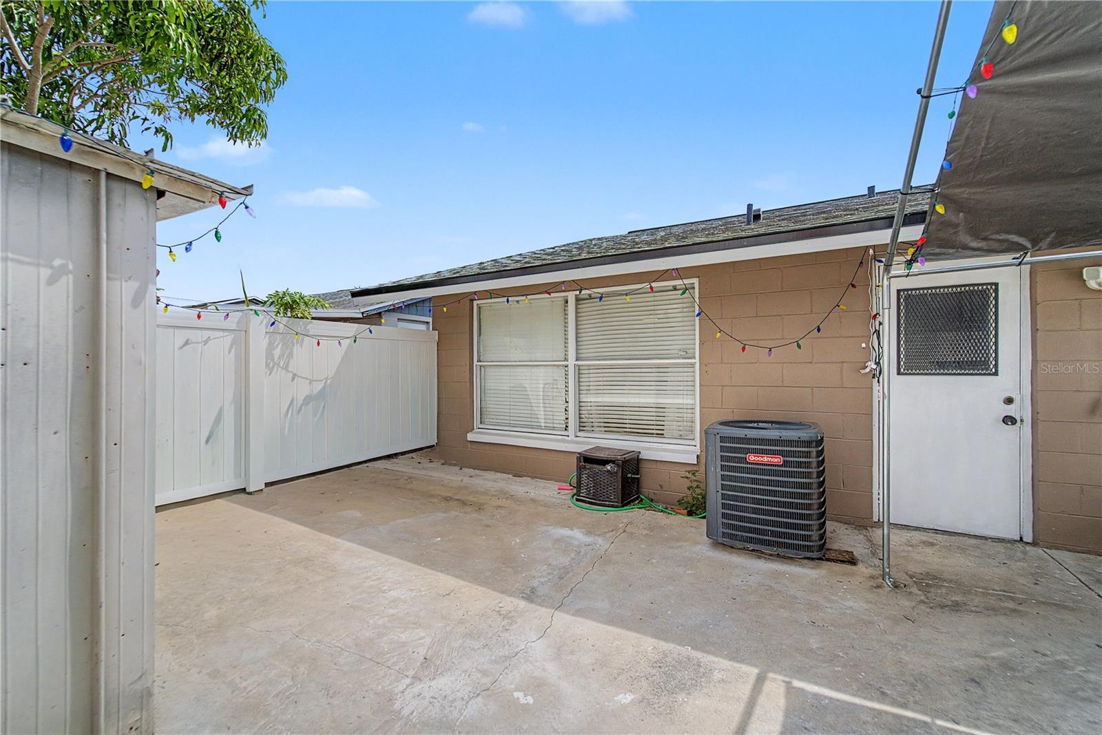 8304 DASA PL, TAMPA, FL, 33615