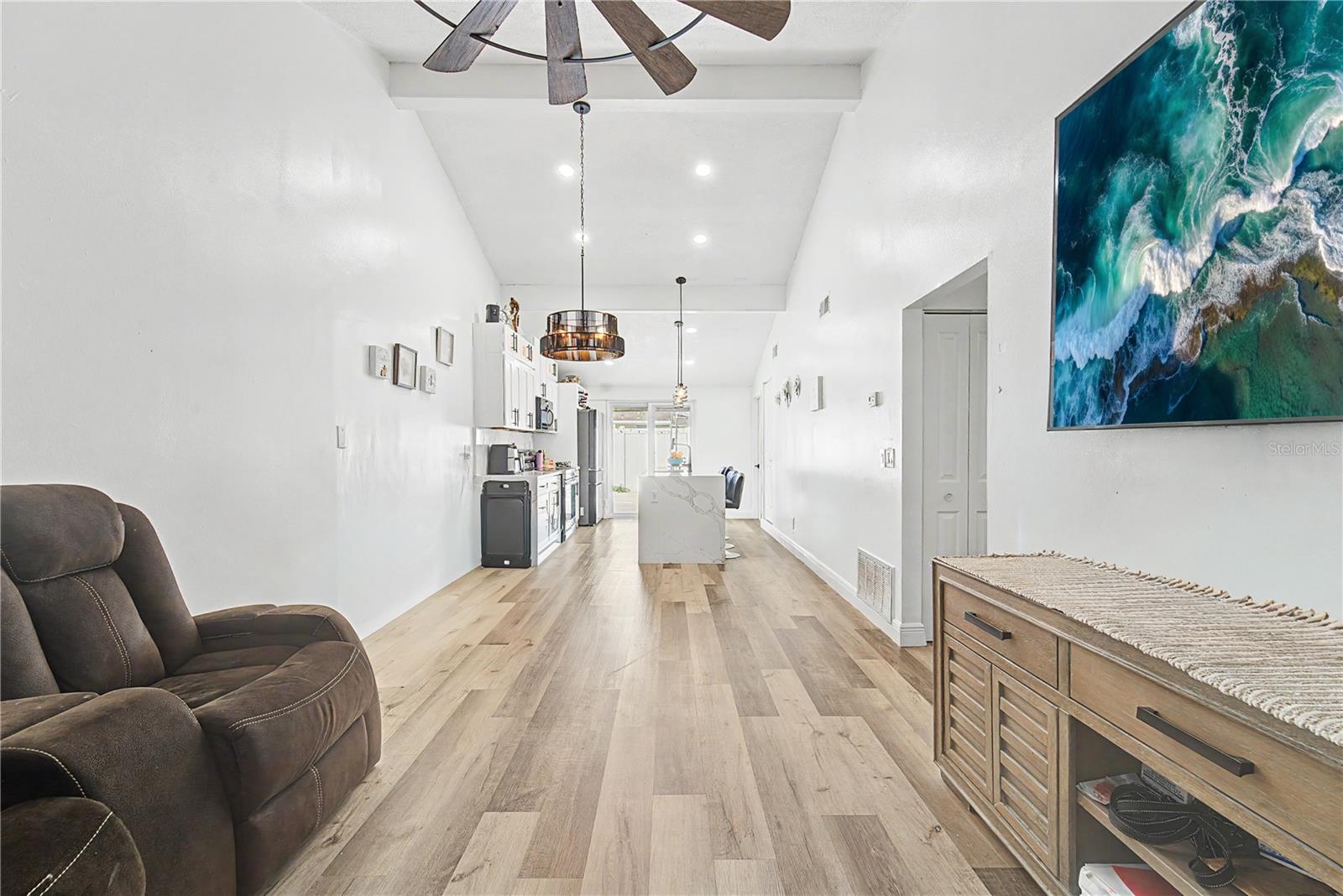 8304 DASA PL, TAMPA, FL, 33615