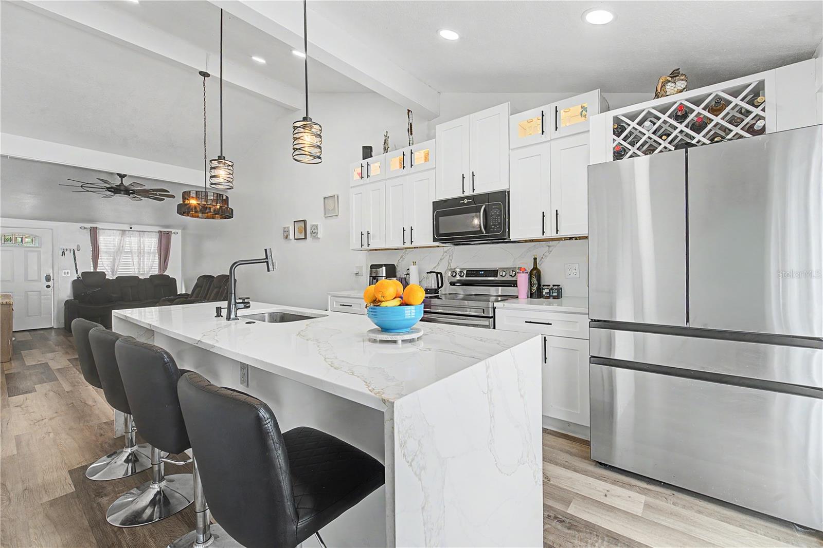 8304 DASA PL, TAMPA, FL, 33615