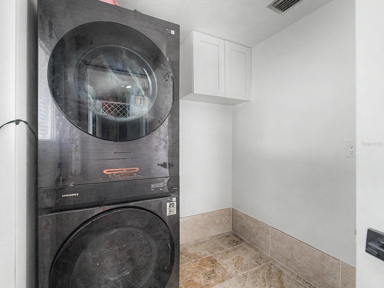 8304 DASA PL, TAMPA, FL, 33615