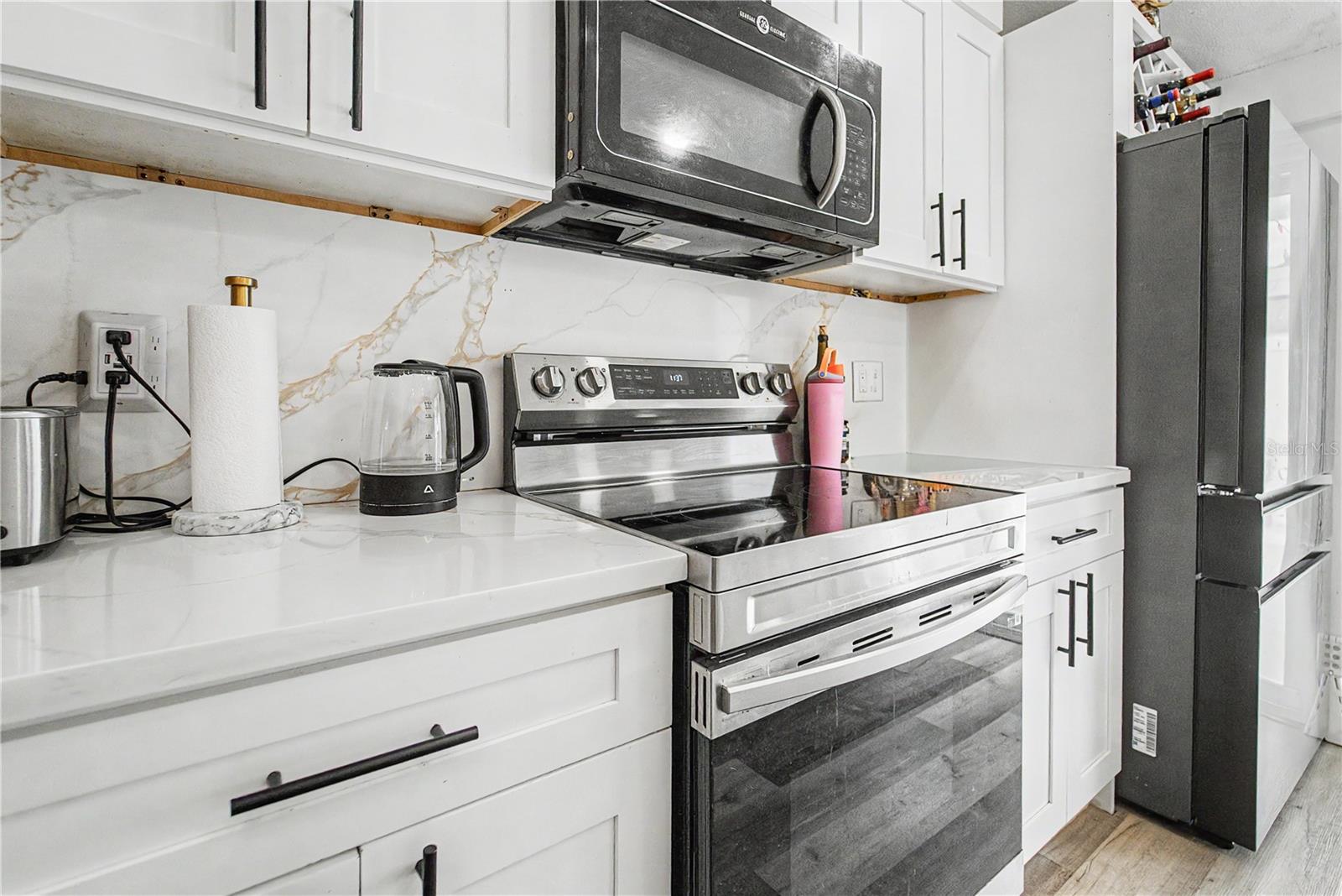 8304 DASA PL, TAMPA, FL, 33615