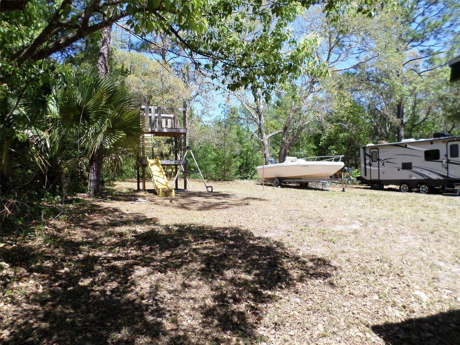 1361 W SAINT ELIZABETH PL, CITRUS SPRINGS, FL, 34434