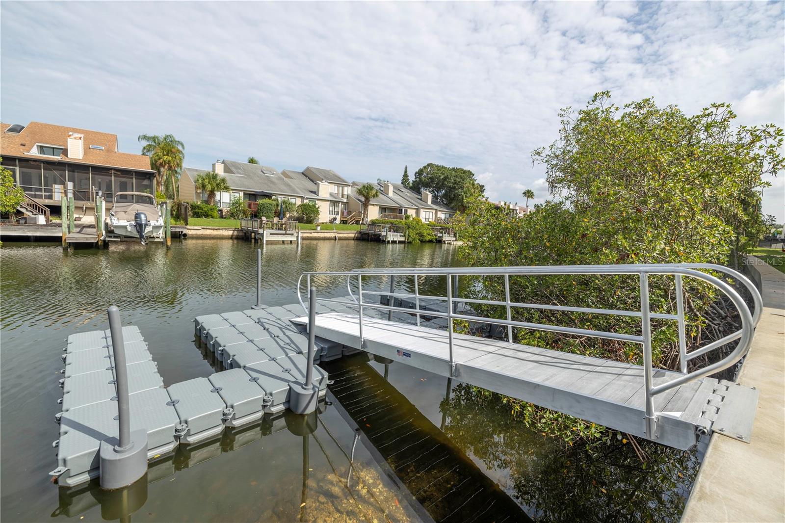 4333 BAYSIDE VILLAGE DR #214, TAMPA, FL, 33615