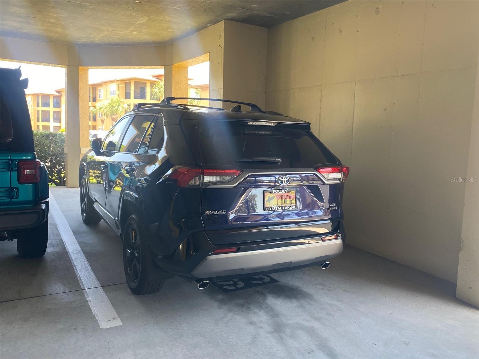 4333 BAYSIDE VILLAGE DR #214, TAMPA, FL, 33615