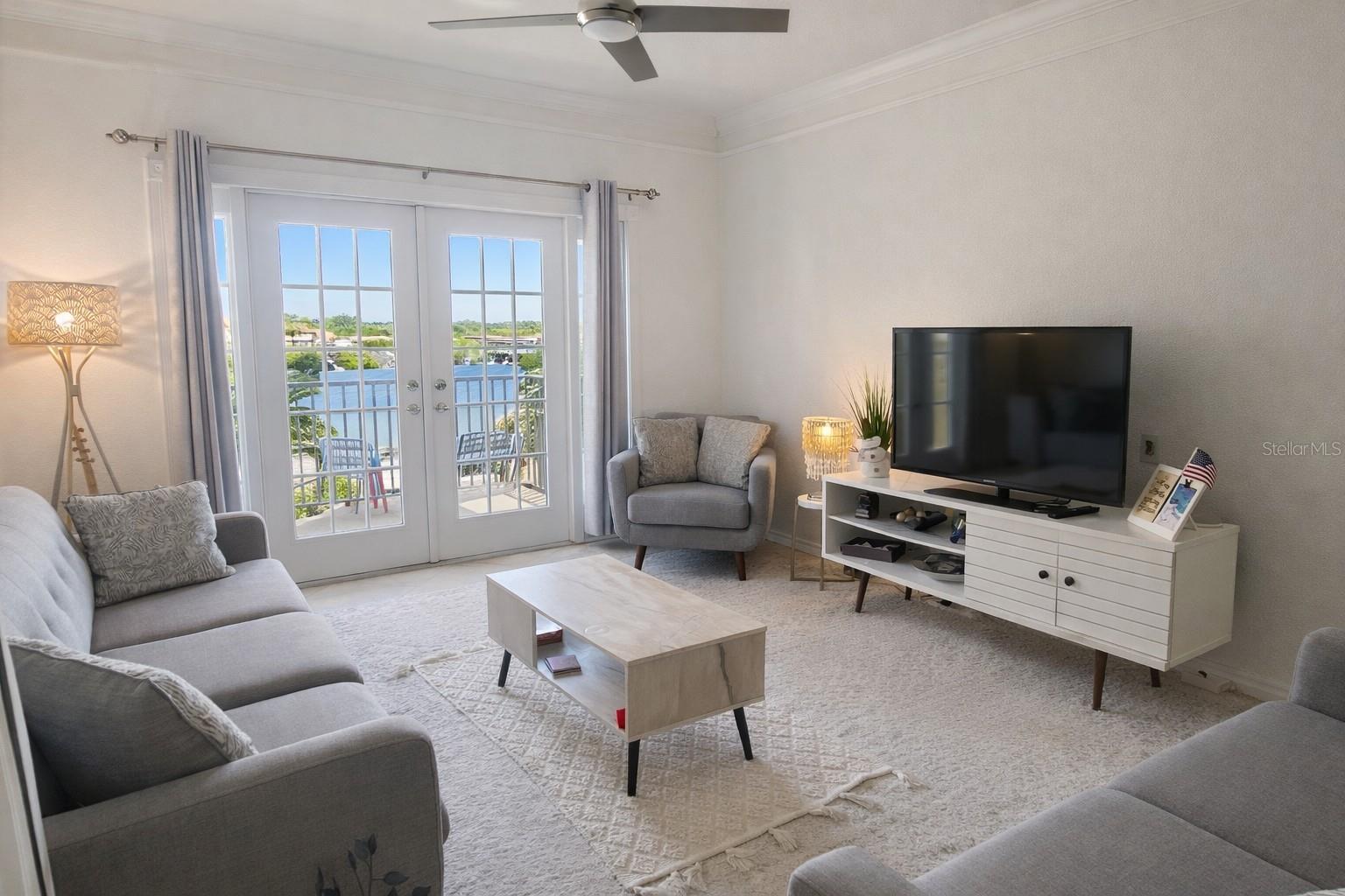 4333 BAYSIDE VILLAGE DR #214, TAMPA, FL, 33615