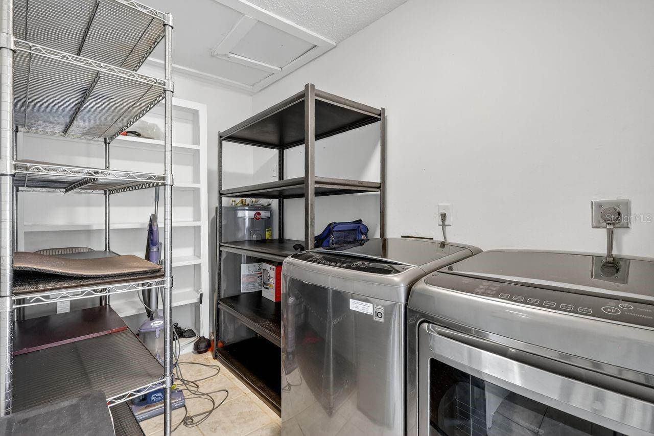 1884 SOUTHPOINTE DR, SARASOTA, FL, 34231