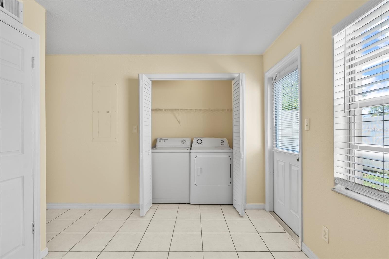 37308 EMBASSY PARK LN, DADE CITY, FL, 33525