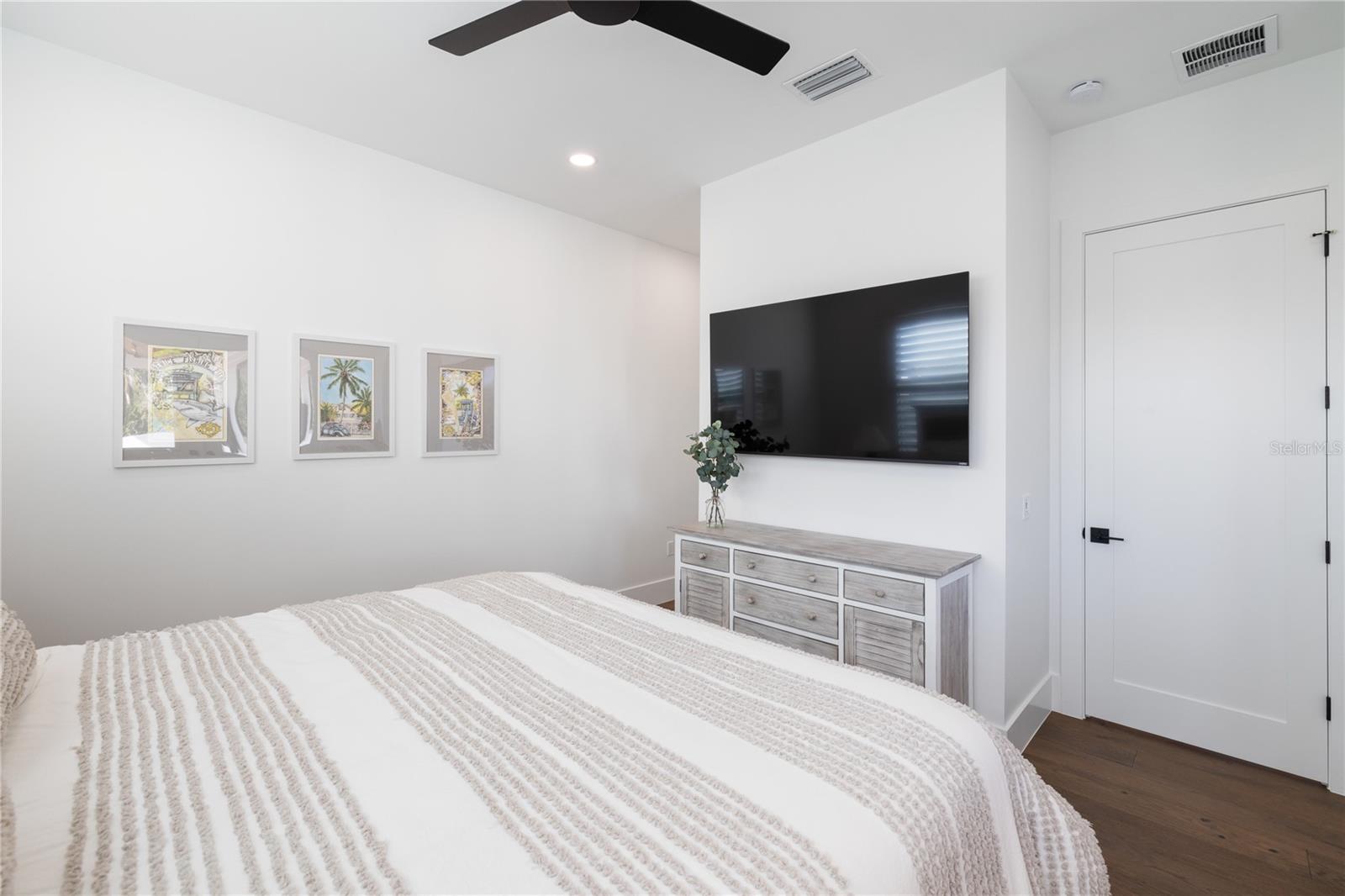 4634 HIGEL AVE, SARASOTA, FL, 34242