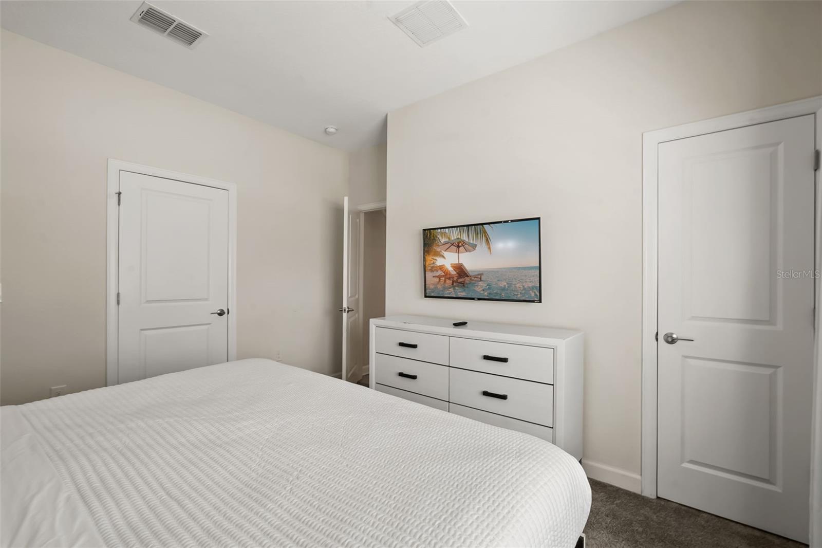 374 OCEAN COURSE AVE, DAVENPORT, FL, 33896