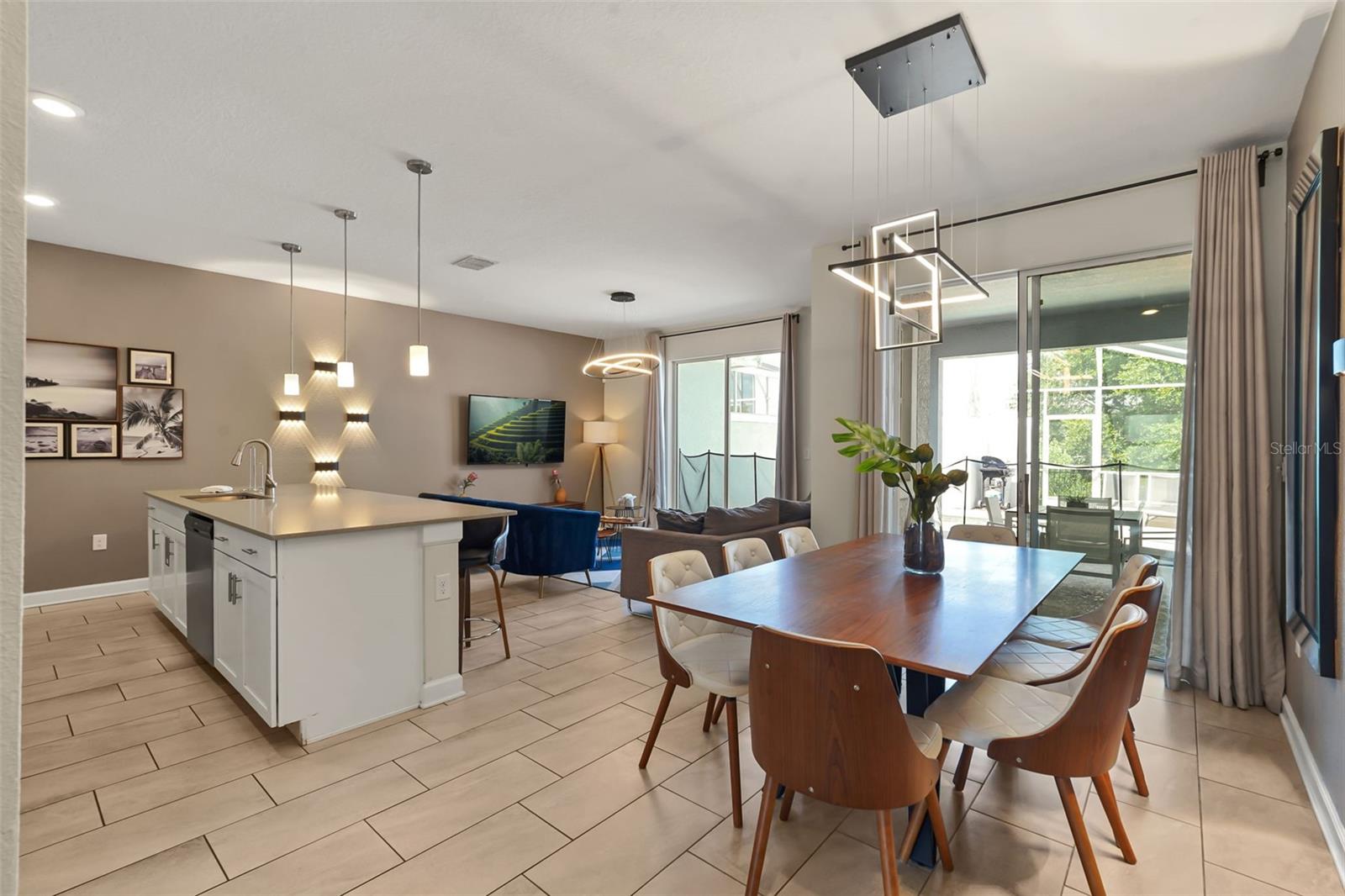 374 OCEAN COURSE AVE, DAVENPORT, FL, 33896