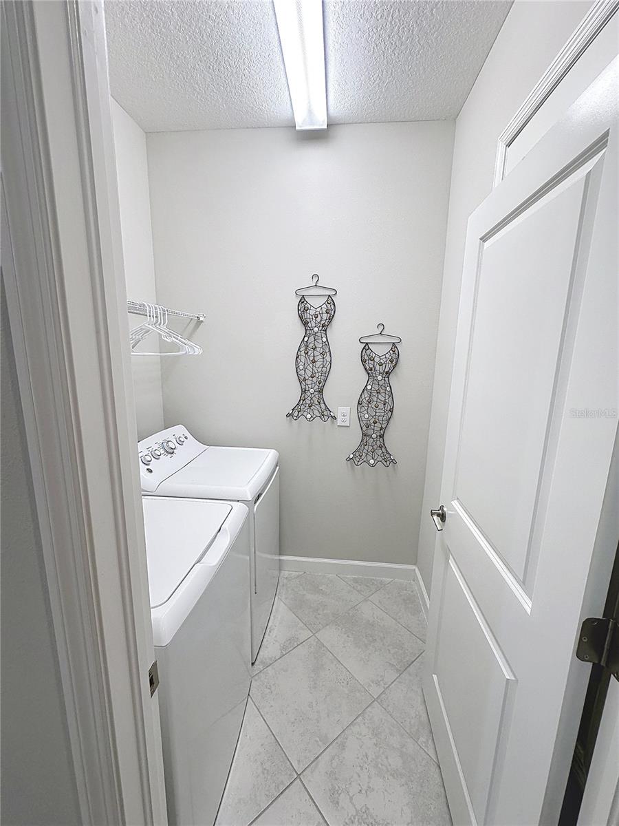 9633 IVORY DR, RUSKIN, FL, 33573