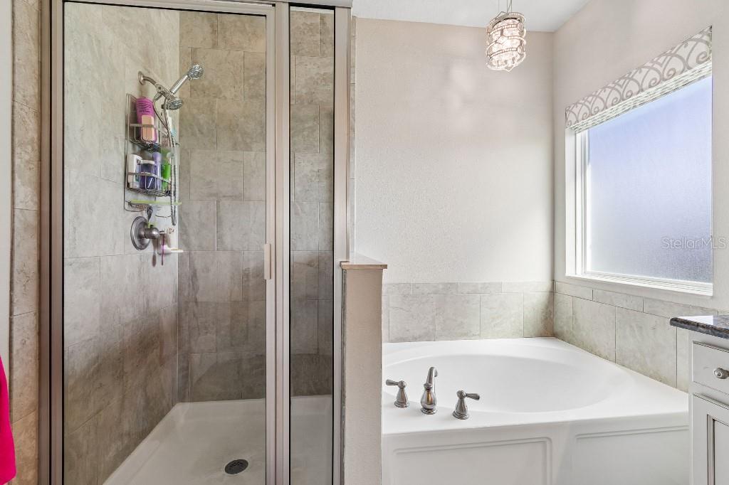 14304 PARKSIDE RIDGE WAY, LITHIA, FL, 33547