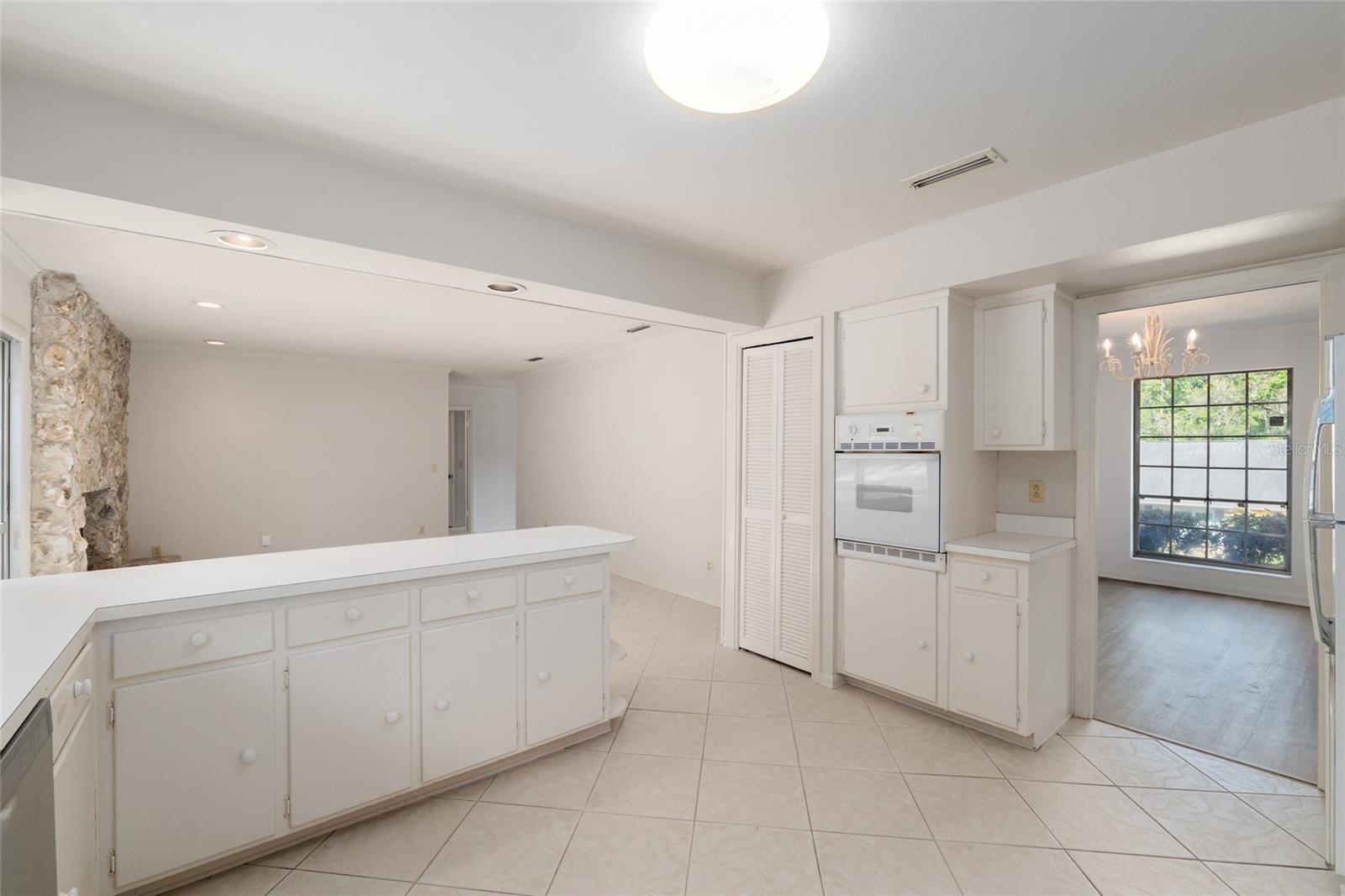 1410 NW 28TH ST, GAINESVILLE, FL, 32605