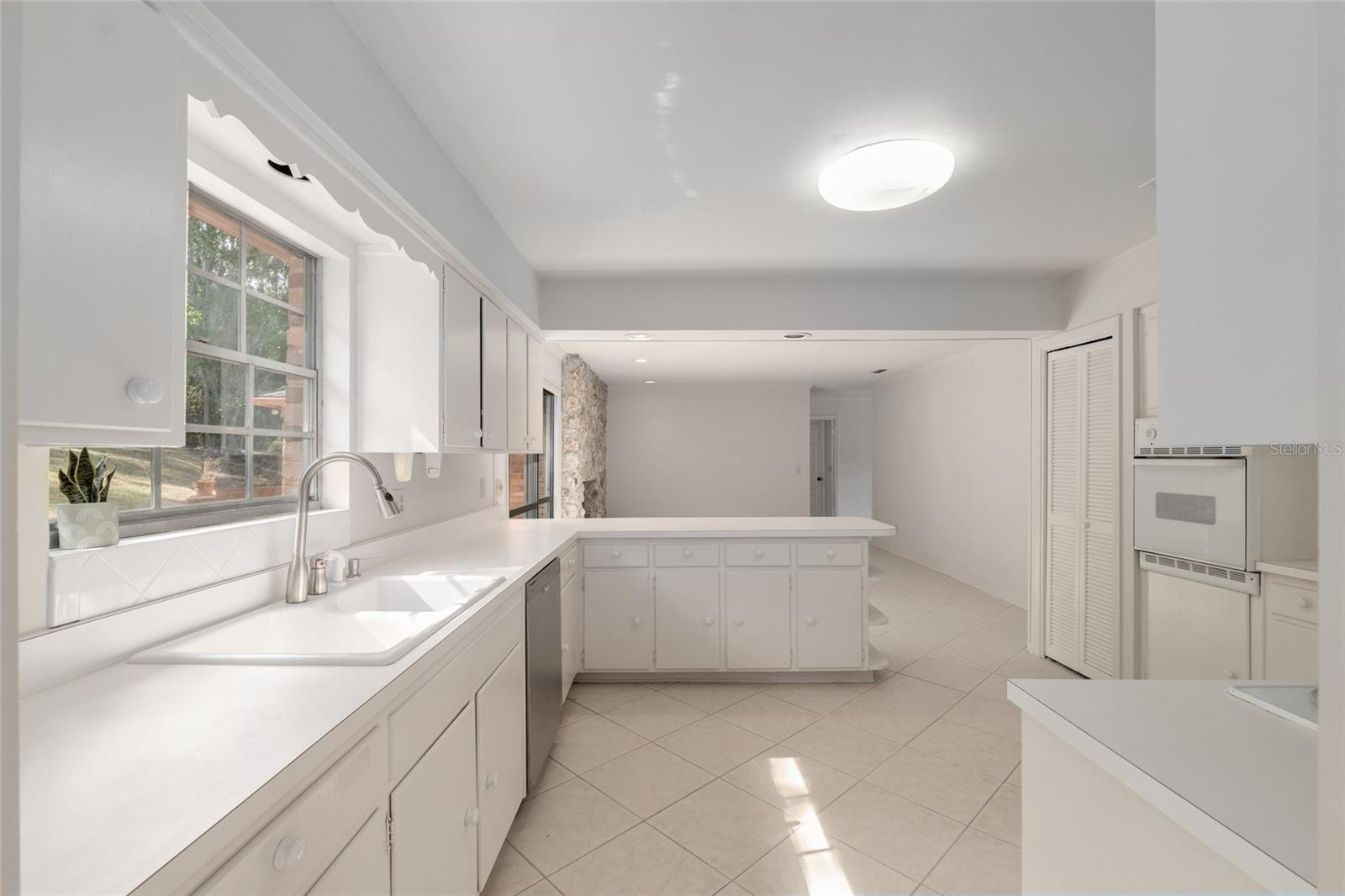 1410 NW 28TH ST, GAINESVILLE, FL, 32605