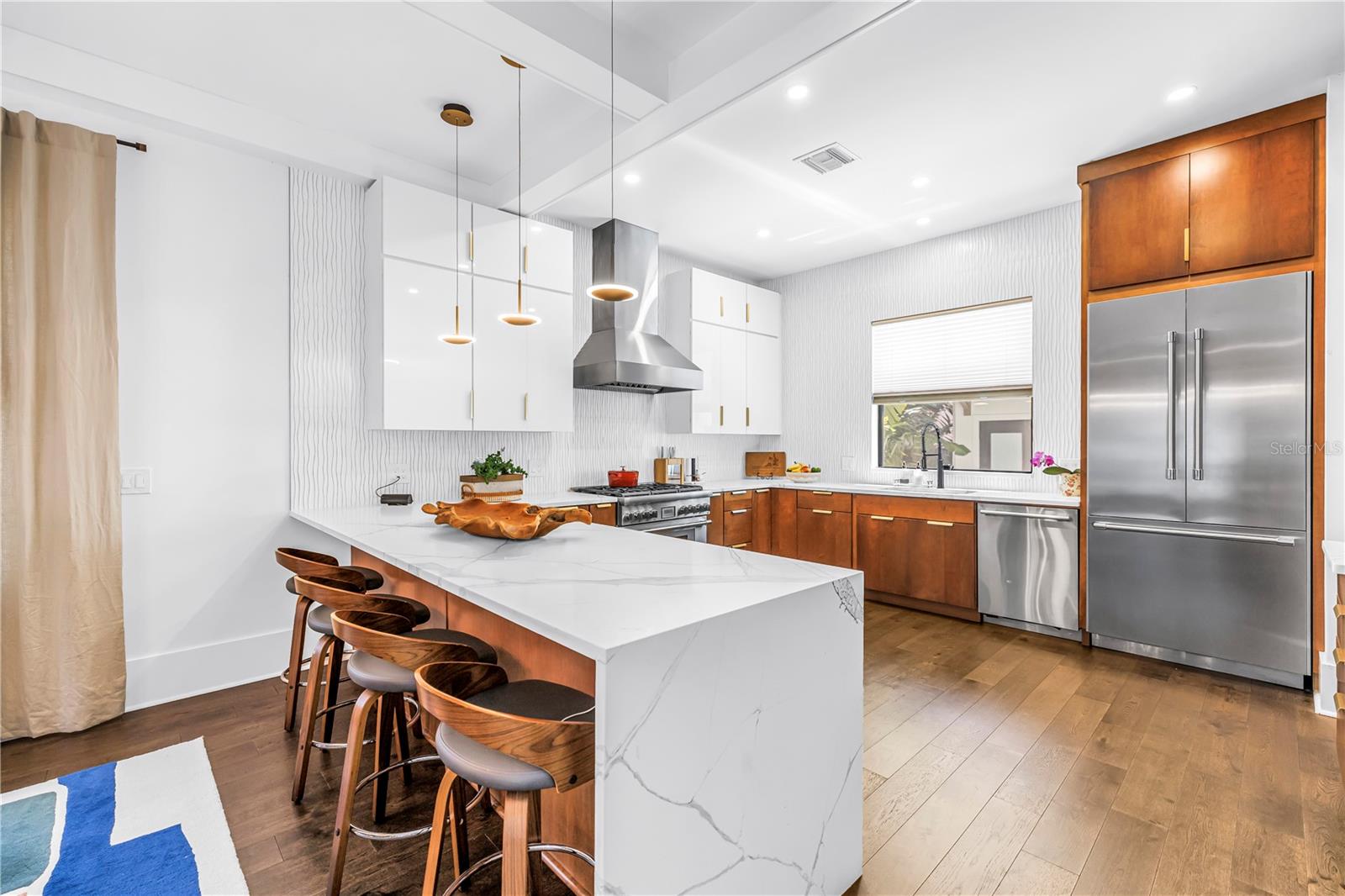 770 21ST AVE N, ST PETERSBURG, FL, 33704