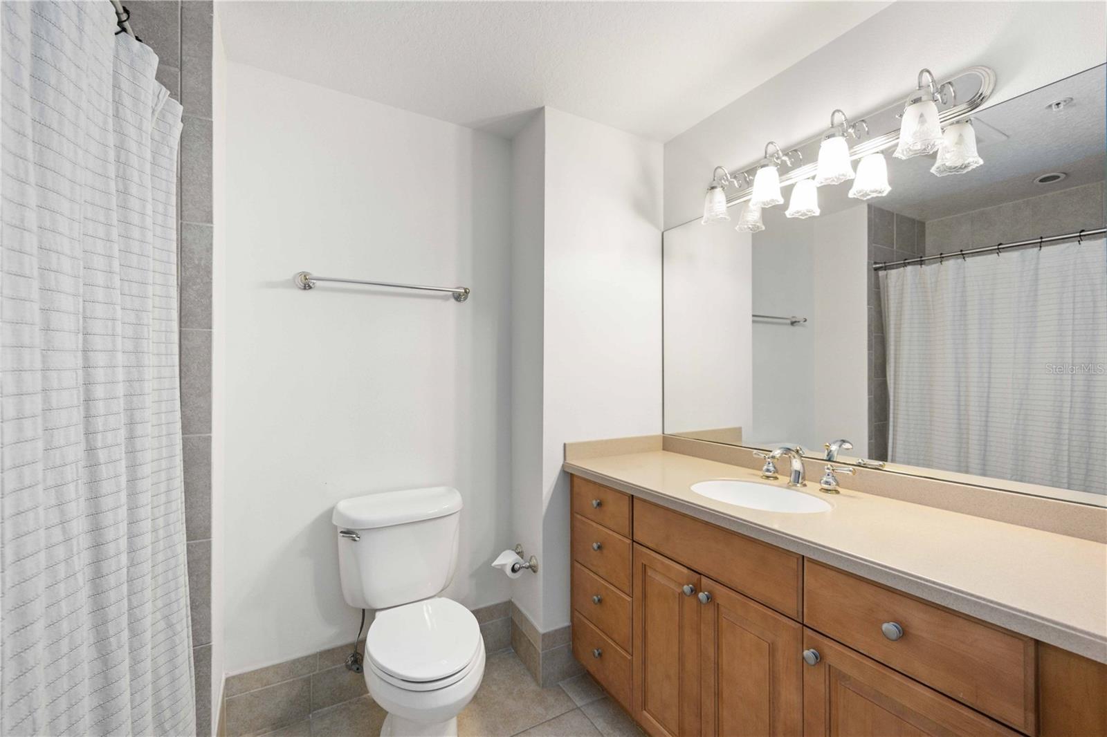 606 RIVIERA DUNES WAY #302, PALMETTO, FL, 34221