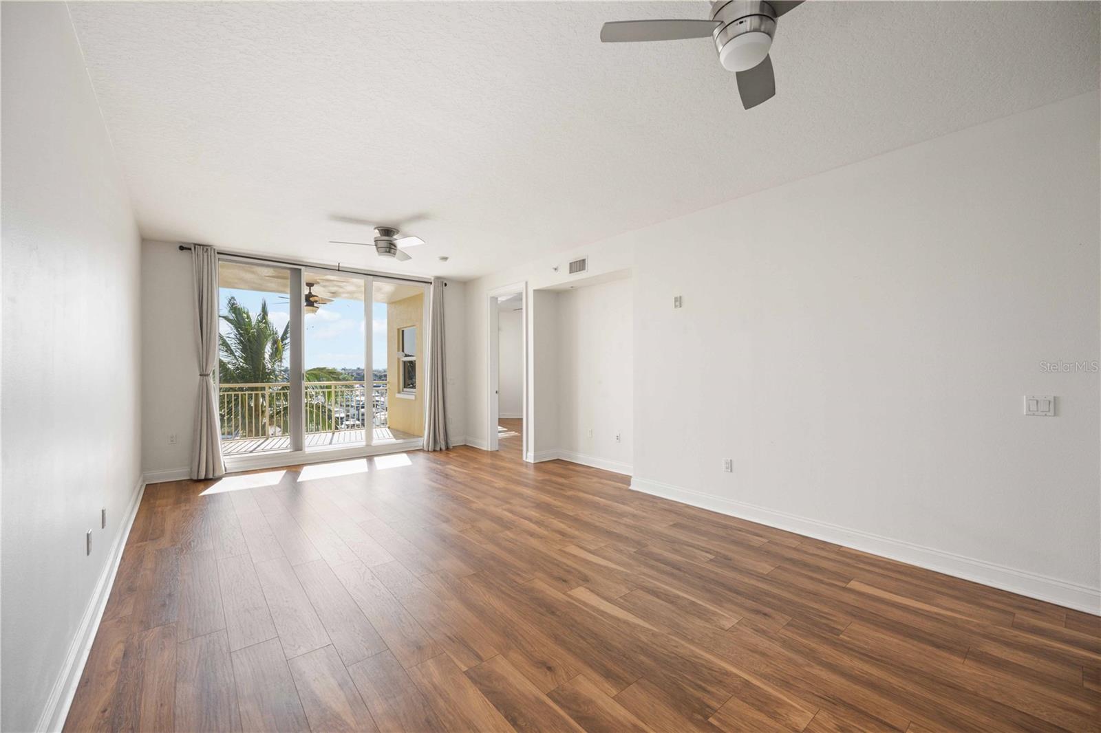 606 RIVIERA DUNES WAY #302, PALMETTO, FL, 34221