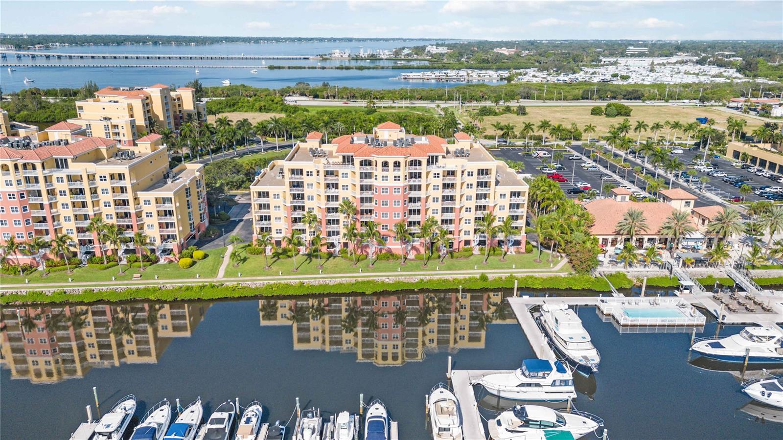 606 RIVIERA DUNES WAY #302, PALMETTO, FL, 34221