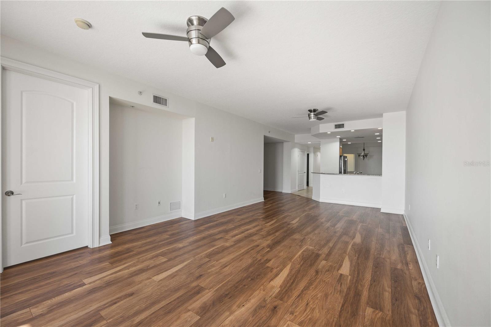 606 RIVIERA DUNES WAY #302, PALMETTO, FL, 34221