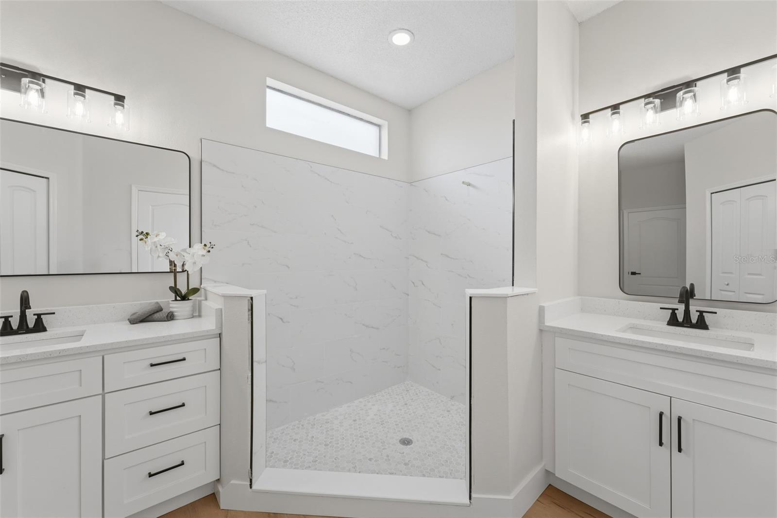 1026 RAINING MEADOWS LN, ORLANDO, FL, 32824