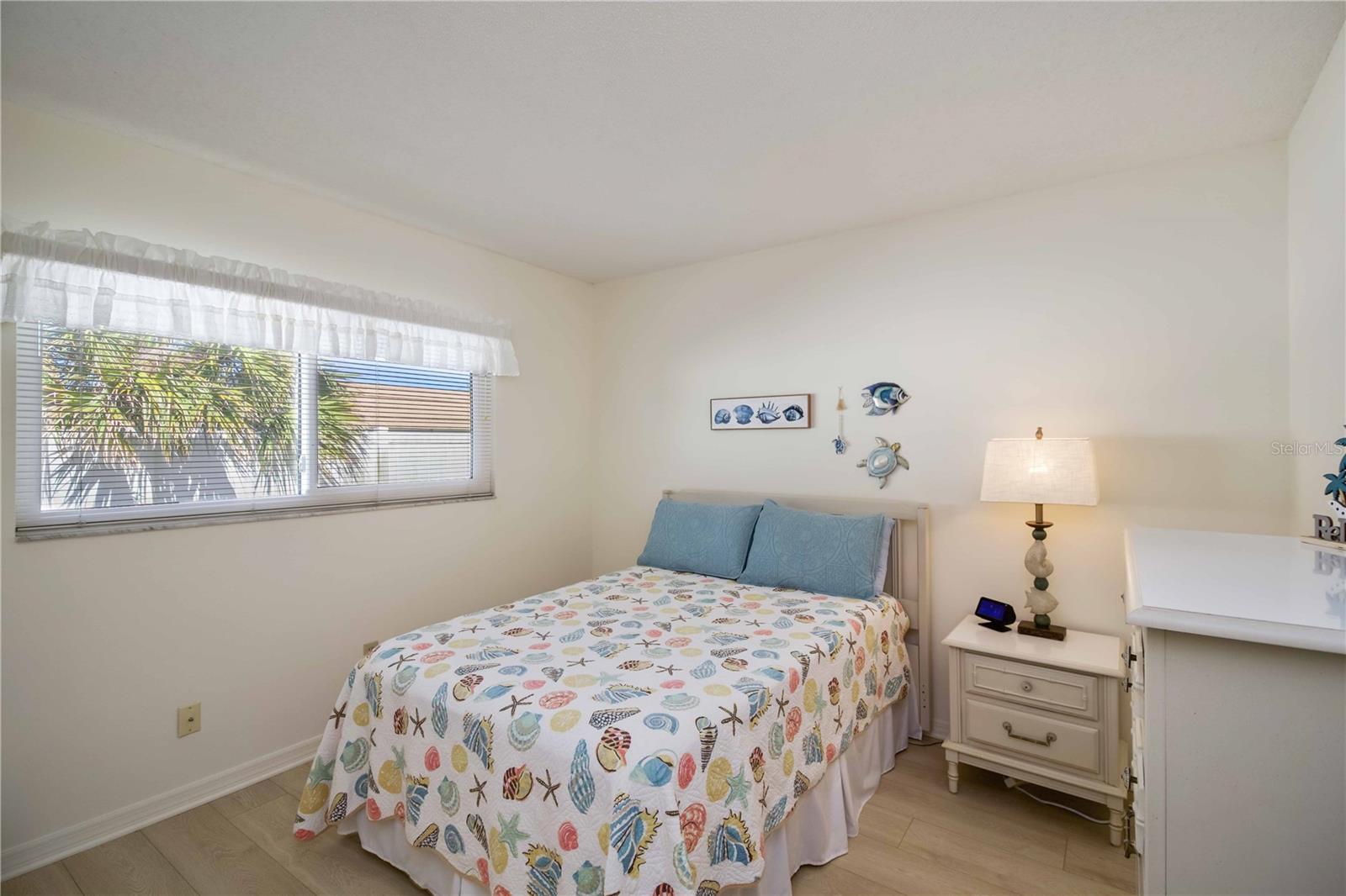 5476 SWIFT RD #19, SARASOTA, FL, 34231