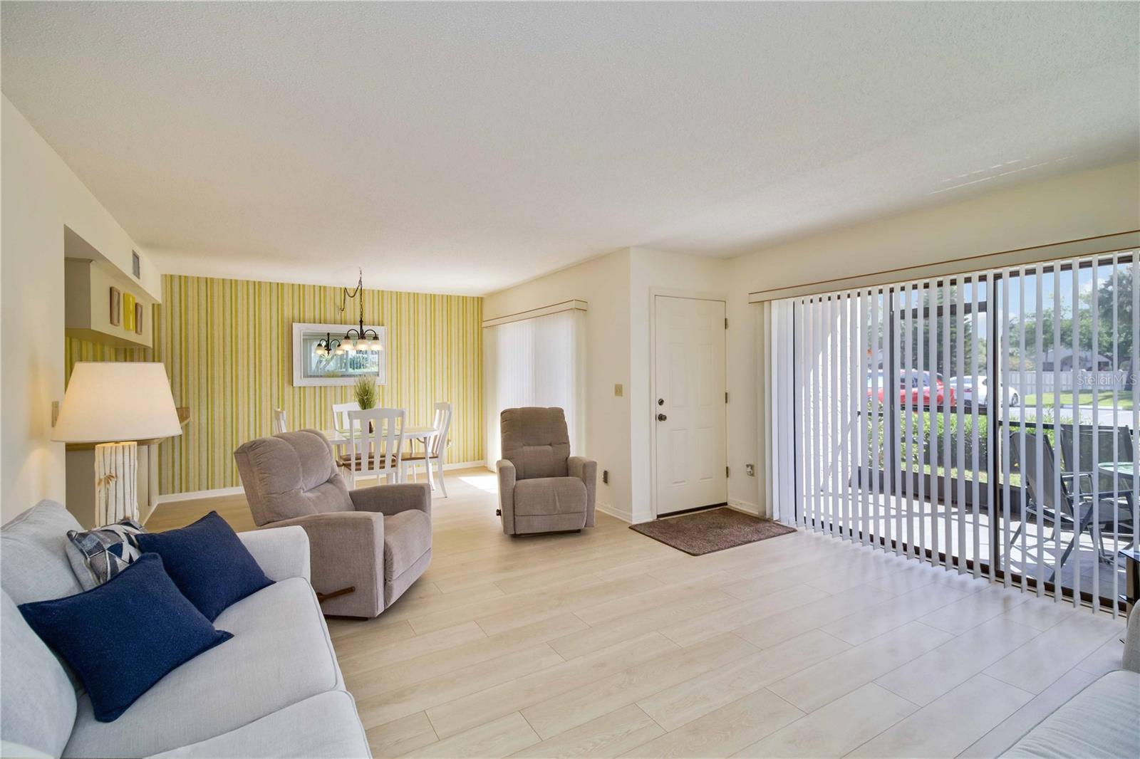 5476 SWIFT RD #19, SARASOTA, FL, 34231