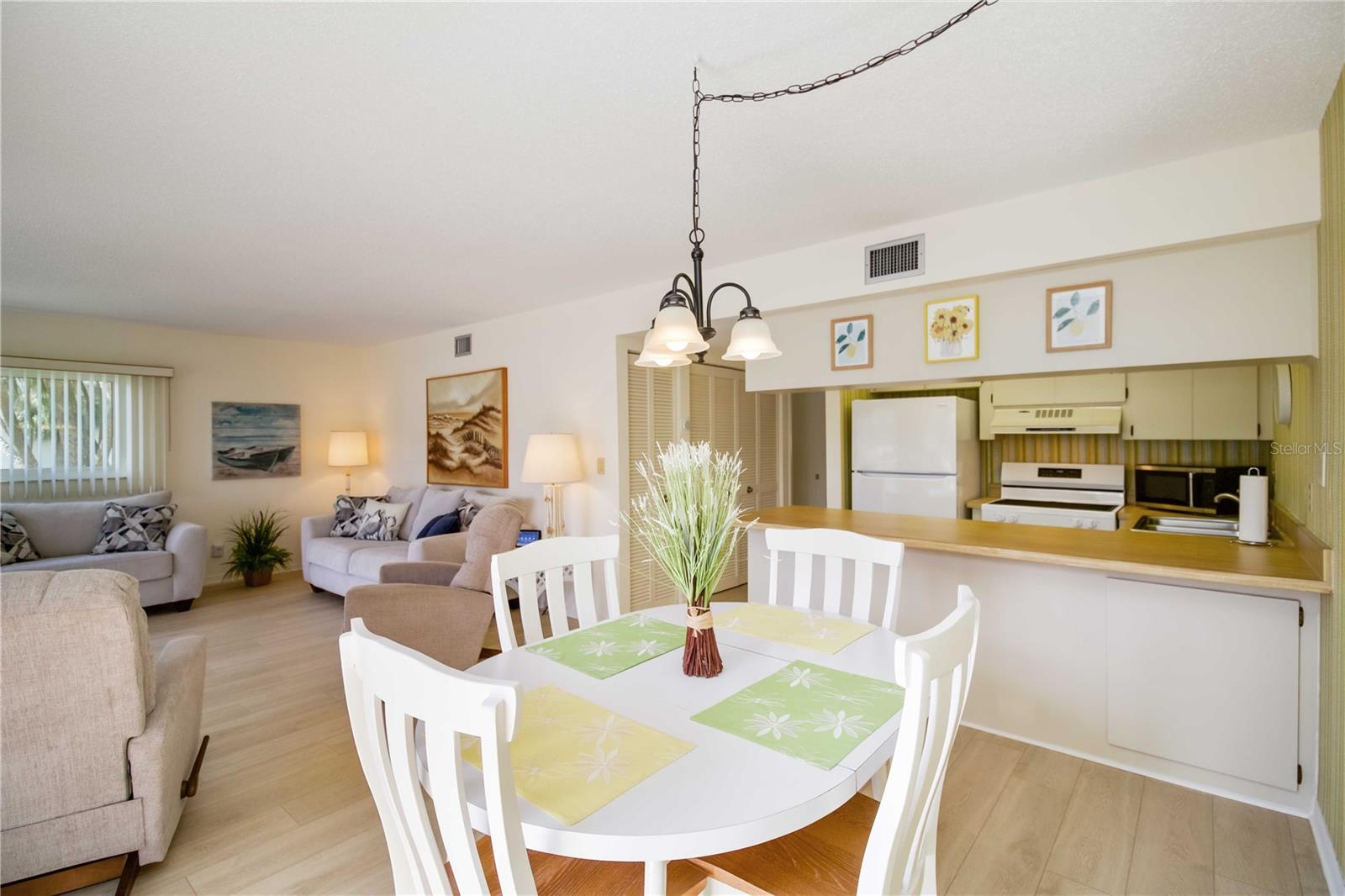 5476 SWIFT RD #19, SARASOTA, FL, 34231